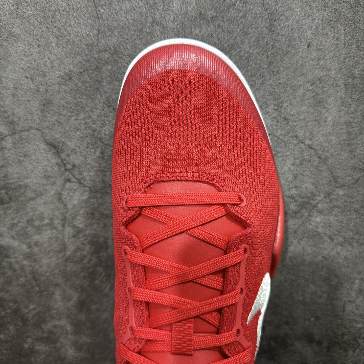 图片[5]-【OG纯原】NK Zoom Kobe Ⅷ System 科比8代复刻实战运动低帮文化篮球鞋 红白 HF9550-600 完美复刻公司货 React科技鞋垫加持 实战配置直接拉满 原楦纸板开发 鞋身流线型、后跟塑形 区分土肥圆 原厂针织鞋面一针一线匹配原版 全身鞋材卡料色独家定制 唯一万针立体刺绣SWOOSH 真实底模最大50.5 实战利器 专供海外市场 独立原厂模具 首批不拼图大几率过验 亲测已过 支持各种高强度实战 无需担心 补货周期极长 脚宽建议买大半码 科比系列前掌偏窄 支持七天无理由退换 尺码： 36 36.5 37.5 38 38.5 39 40 40.5 41 42 42.5 43 44 44.5 45 46 47.5 48.5-选品中心