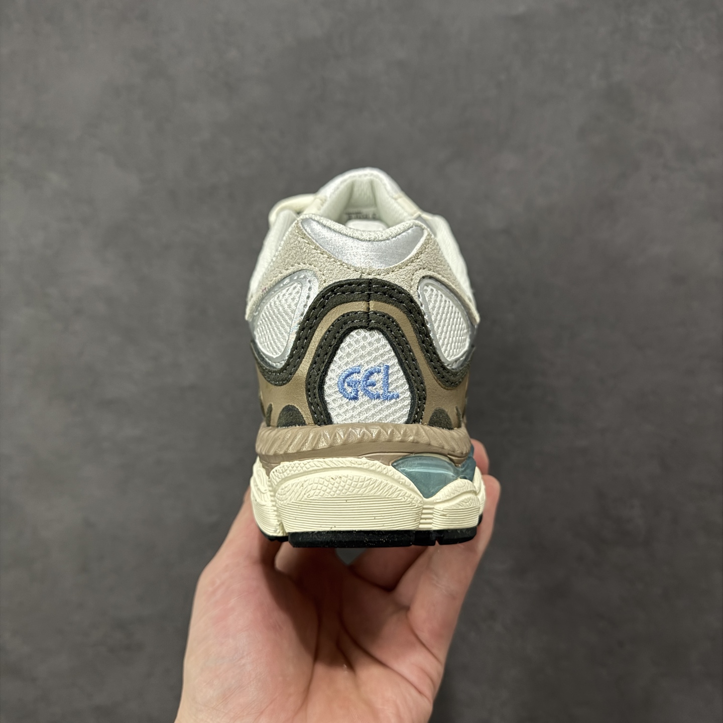 图片[4]-【公司级】亚瑟士 Asics GEL-NYC系列 舒适百搭 低帮 休闲跑步鞋 透气网 全新AHAR 橡胶材质 组合果冻底 款号：1203A383-103 尺码：36 37 38 39 40 41.5 42 43.5 44 45 46 编码：FSA210220-选品中心