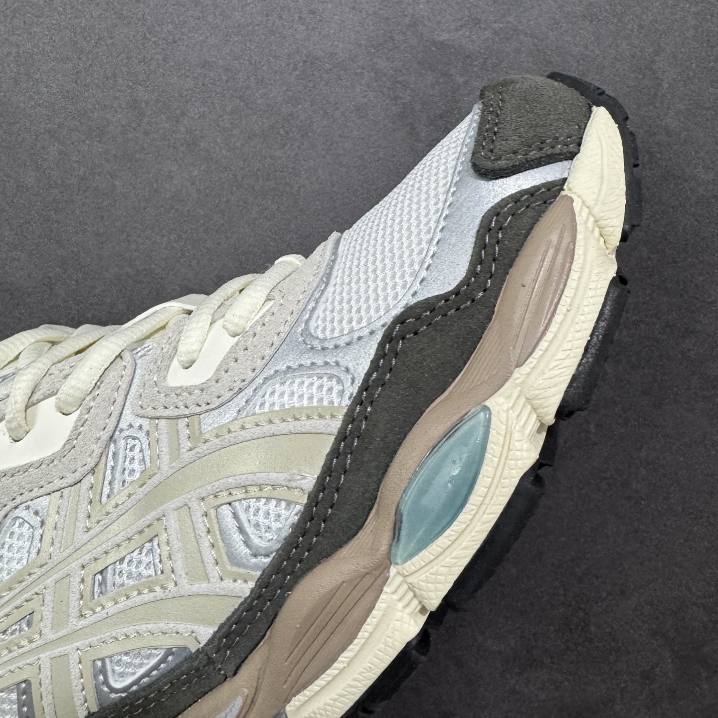 图片[5]-【公司级】亚瑟士 Asics GEL-NYC系列 舒适百搭 低帮 休闲跑步鞋 透气网 全新AHAR 橡胶材质 组合果冻底 款号：1203A383-103 尺码：36 37 38 39 40 41.5 42 43.5 44 45 46 编码：FSA210220-选品中心