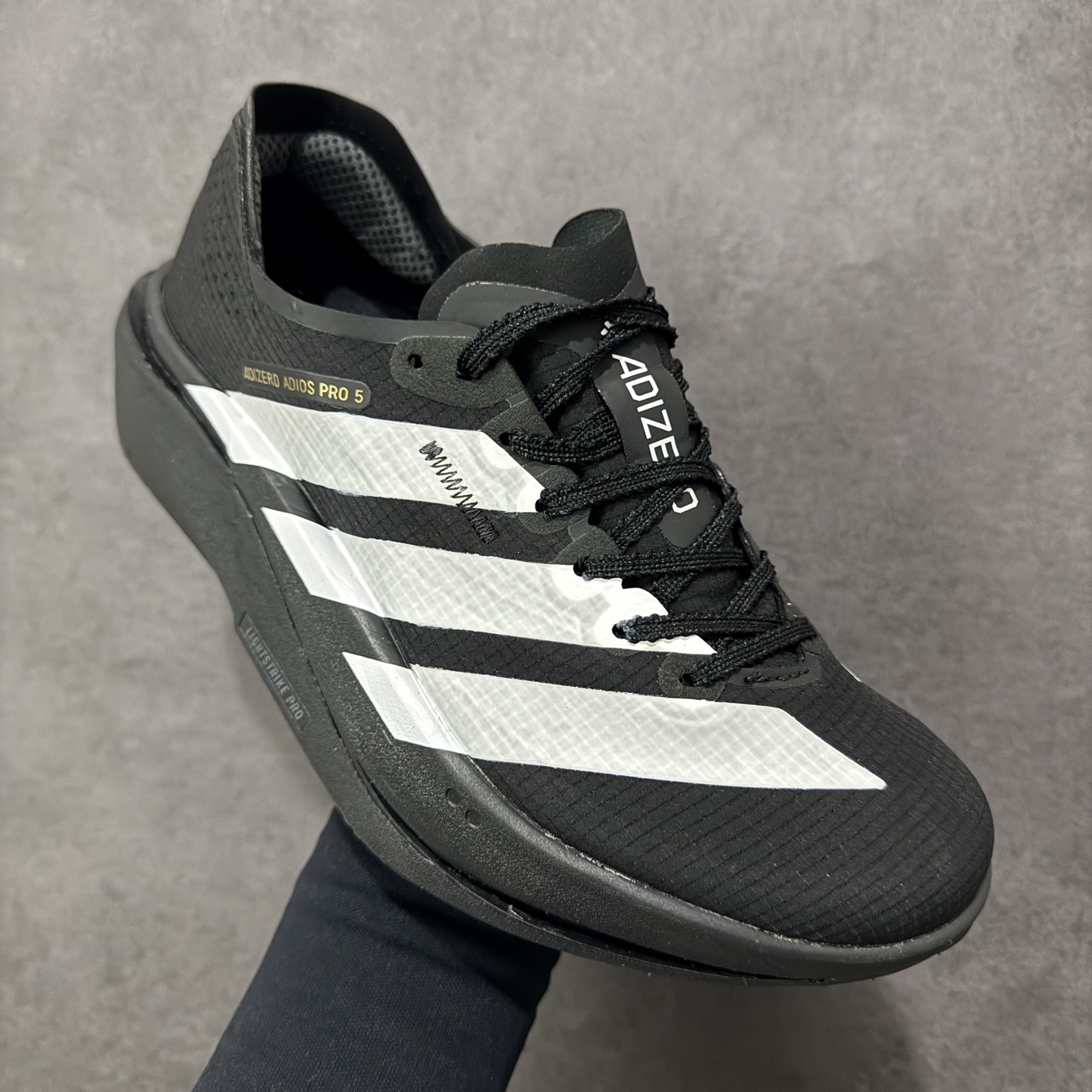 图片[3]-【HD版本】Adidas Adizero Adios 5 M 阿迪达斯 马拉松飞线贾卡轻质透气休闲运动跑步鞋 采用双层透气网纱 Flywire动态飞线绑缚鞋面材质 内置Zoom小气垫装置 货号：K18295 尺码：36 36.5 37 38 38.5 39 40 40.5 41 42 42.5 43 44 45 46 编码：FSB250260-选品中心