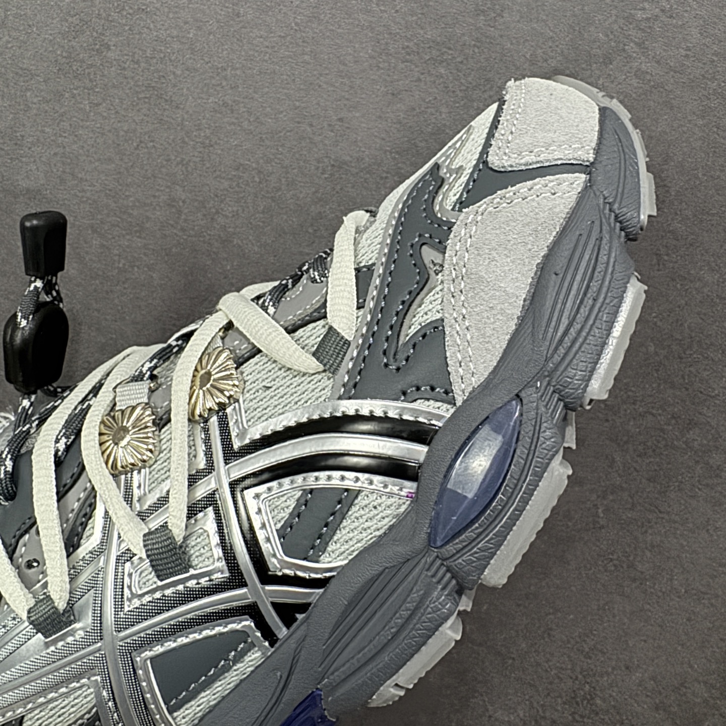 图片[5]-【公司级】Asics Gel-Cumulus 16 亚瑟士 防滑耐磨 休闲运动鞋 采用双层提花网面设计 提高包裹性和透气性 后跟搭载稳定系统科技T-GEL提升整体支撑力和结构感 减少对身体带来的冲击负荷 创新中底至轻回弹 货号：1203A838-020 尺码：36-47-选品中心