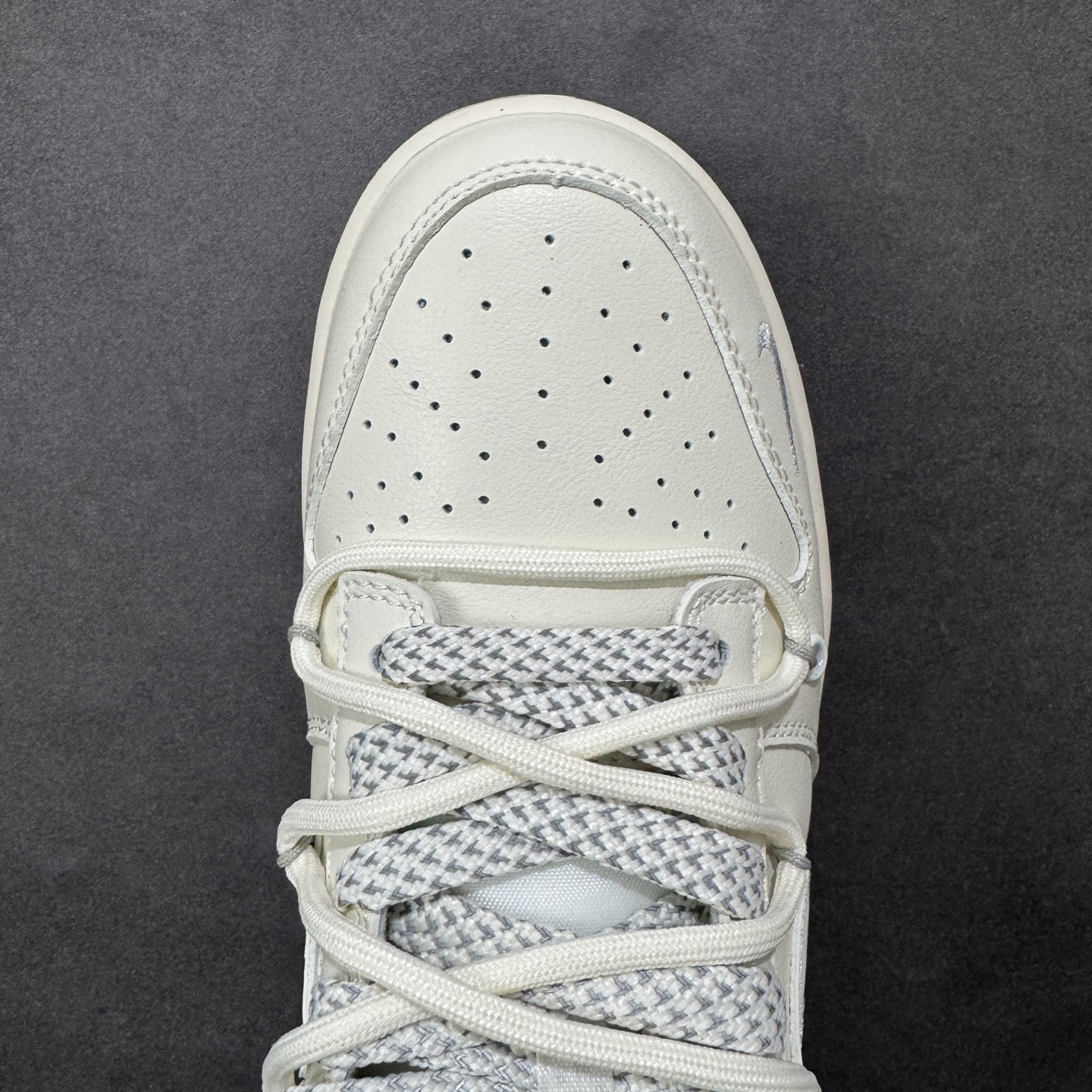 Nike SB Dunk Low 米灰三勾绑绳 周年高端定制 低帮休闲板鞋#定制鞋盒 大厂纯原品质出货 