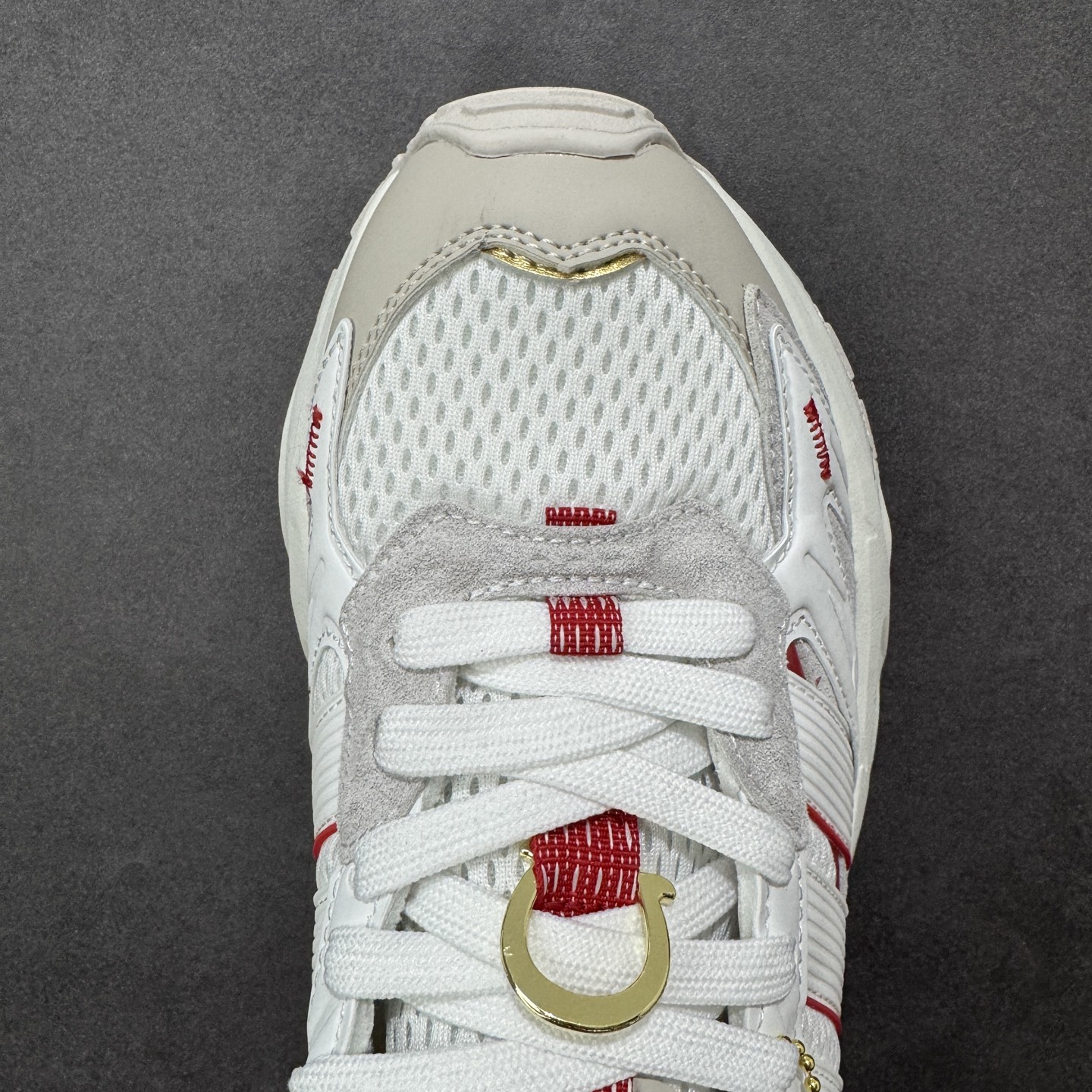 Adidas XLG STORM EDGE 马年限定 CNY新年款 阿迪达斯 舒适 防滑 老爹鞋鞋面由轻