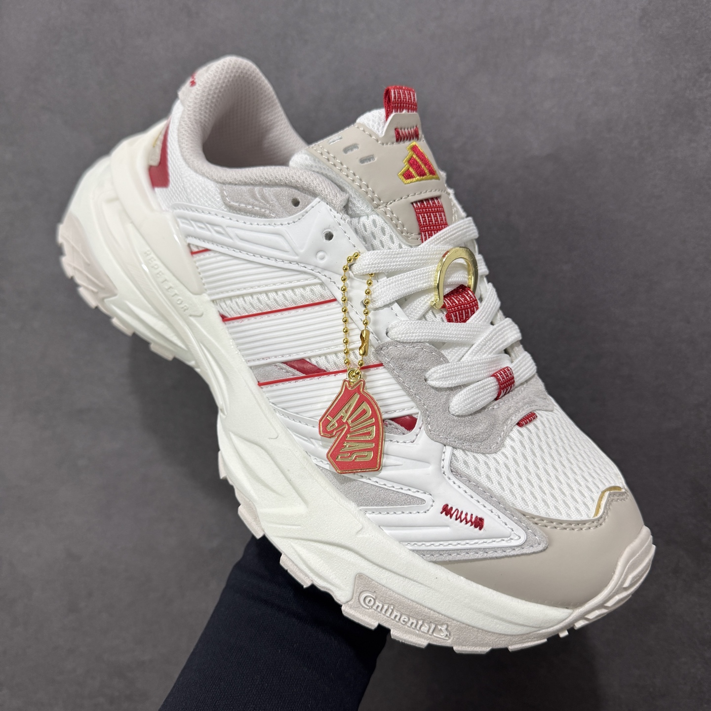 Adidas XLG STORM EDGE 马年限定 CNY新年款 阿迪达斯 舒适 防滑 老爹鞋鞋面由轻