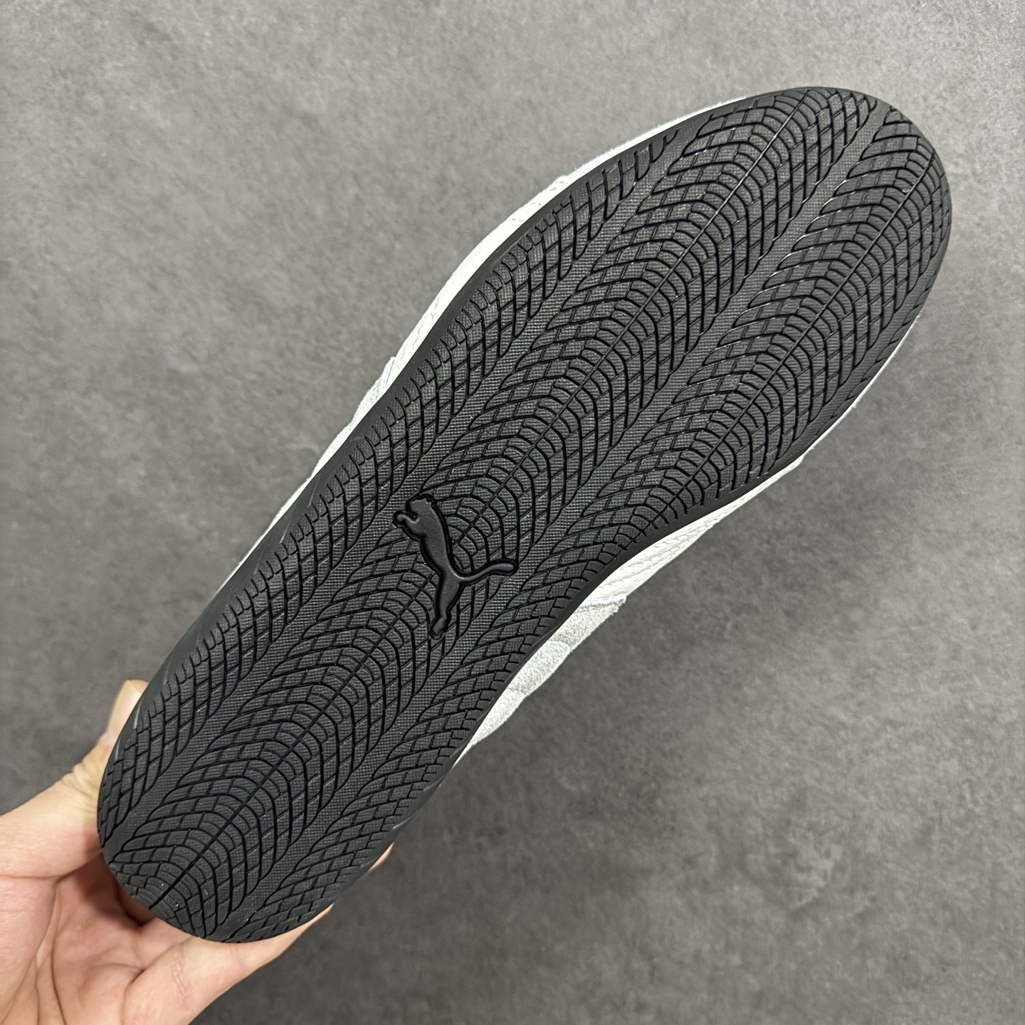 图片[9]-【纯原z版】PUMA 赛车鞋 性价比天花板 指令单已排满 Puma专业户 二次成型“猛帮”成型工艺 真拼接鞋面 杜绝杀猪版本 PUMA彪马 speedcat系列 灰白 货号：406329-05 尺码：35 36 36.5 37.5 38 38.5 39 40-选品中心