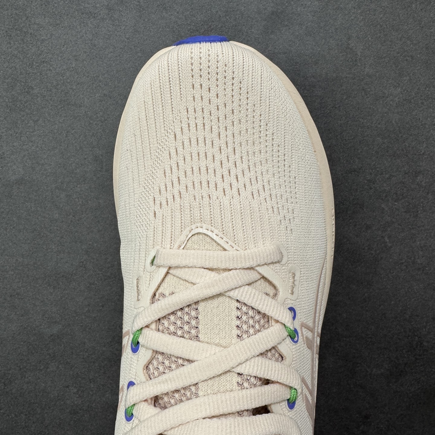 图片[8]-【公司级】Asics Gel-Nimbus 28 亚瑟士复古透气休闲鞋缓震耐磨跑步鞋 货号：1011C127-700  尺码：36 37 37.5 38 39 39.5 40 40.5 41.5 42 42.5 43.5 44 45 46 47-选品中心