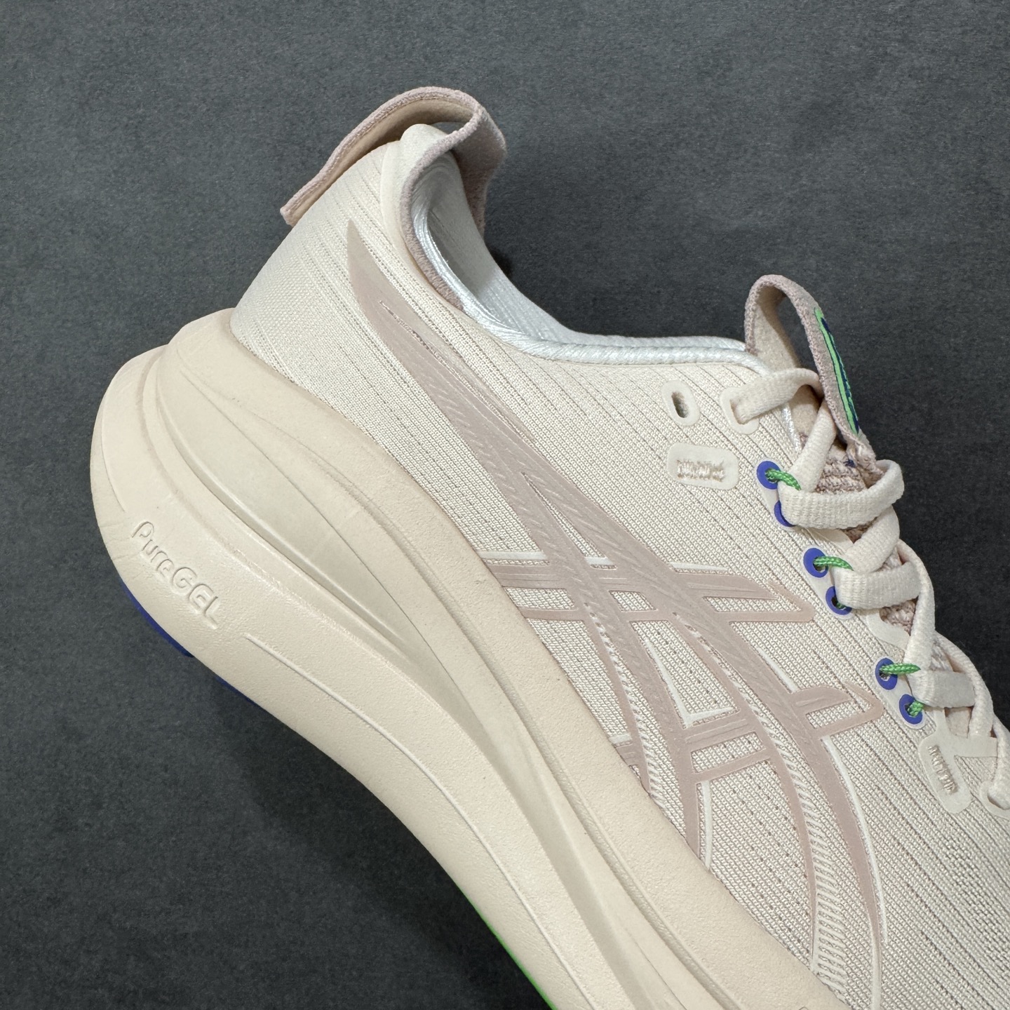 图片[6]-【公司级】Asics Gel-Nimbus 28 亚瑟士复古透气休闲鞋缓震耐磨跑步鞋 货号：1011C127-700  尺码：36 37 37.5 38 39 39.5 40 40.5 41.5 42 42.5 43.5 44 45 46 47-选品中心