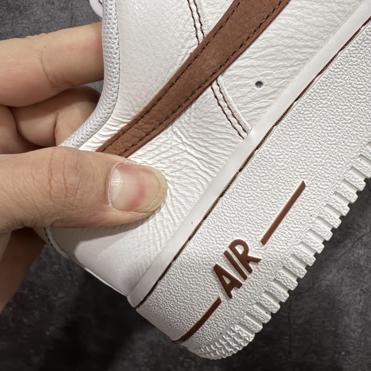 Nike Air Force 1 Low 