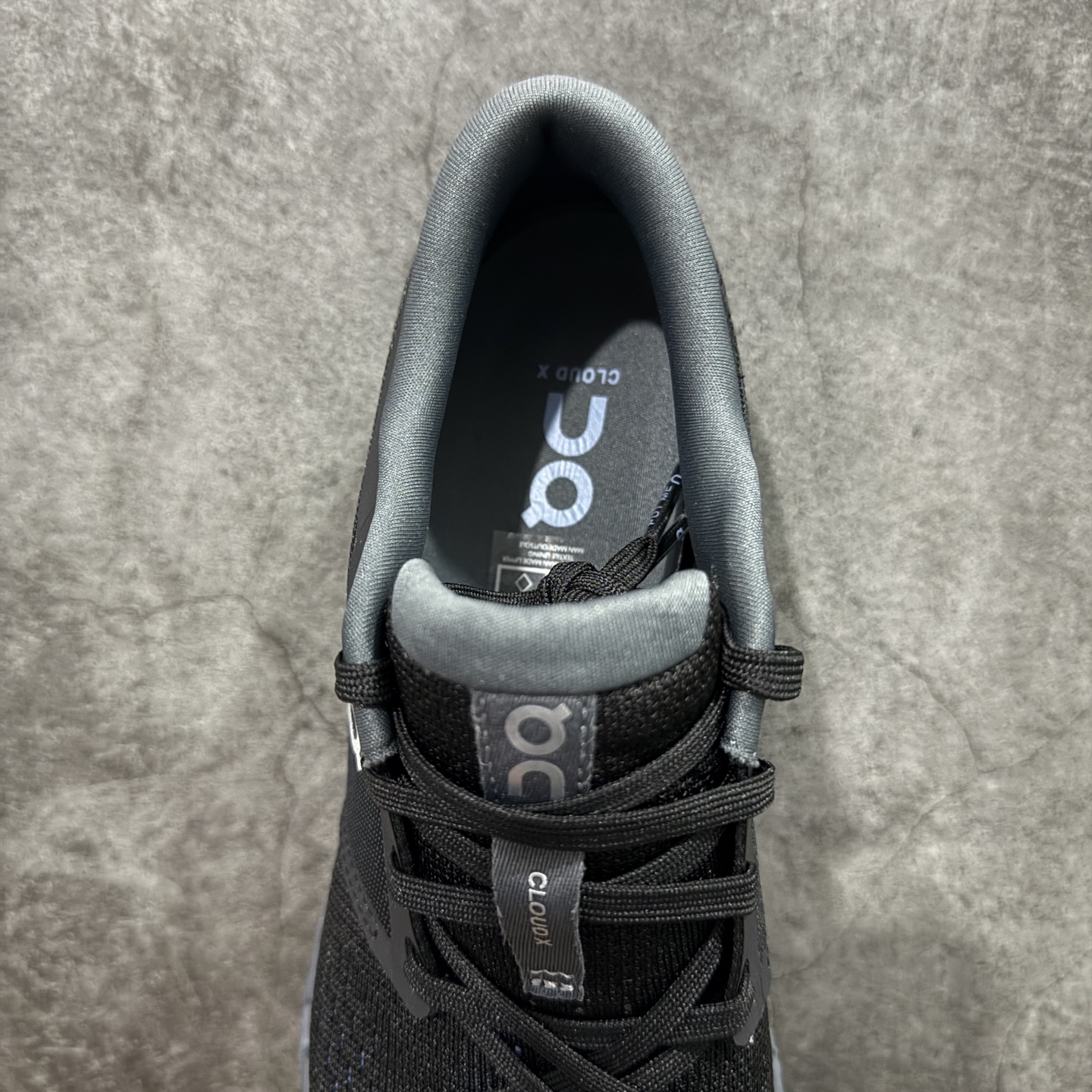 On昂跑 Cloud X4 舒适百搭 跑鞋 防滑耐磨透气 低帮 越野训练跑步鞋 新品出货上架 定义市场昂