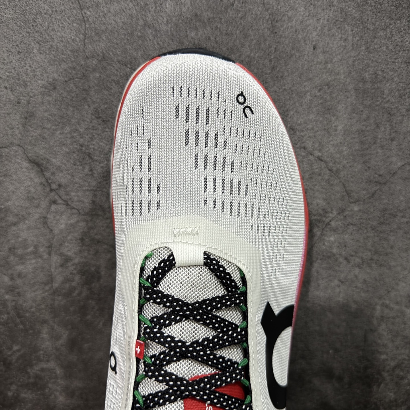 On昂跑 Cloudmonster 2 小怪兽2代 舒适百搭减震防滑耐磨透气 训练跑步鞋 新品出货上架 