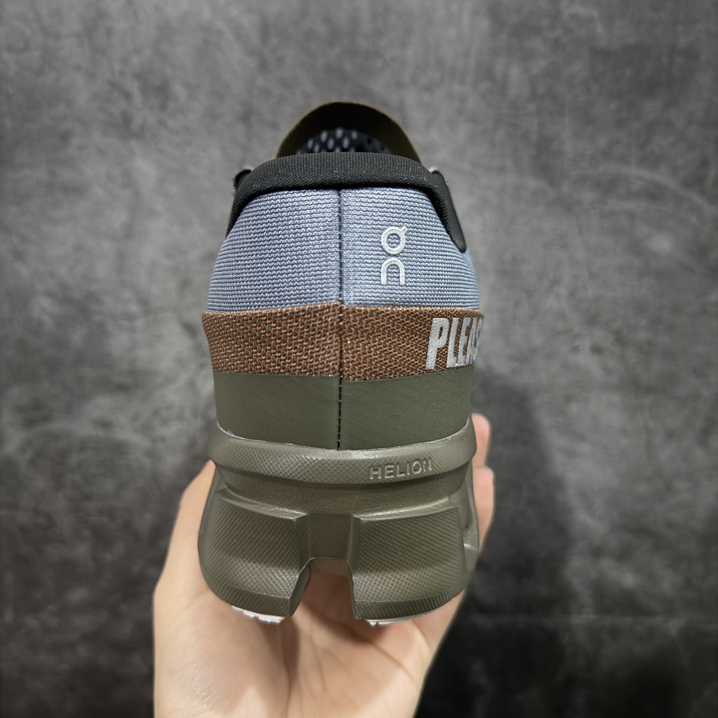 On昂跑 Cloudmonster 2 小怪兽2代 舒适百搭减震防滑耐磨透气 训练跑步鞋 新品出货上架 