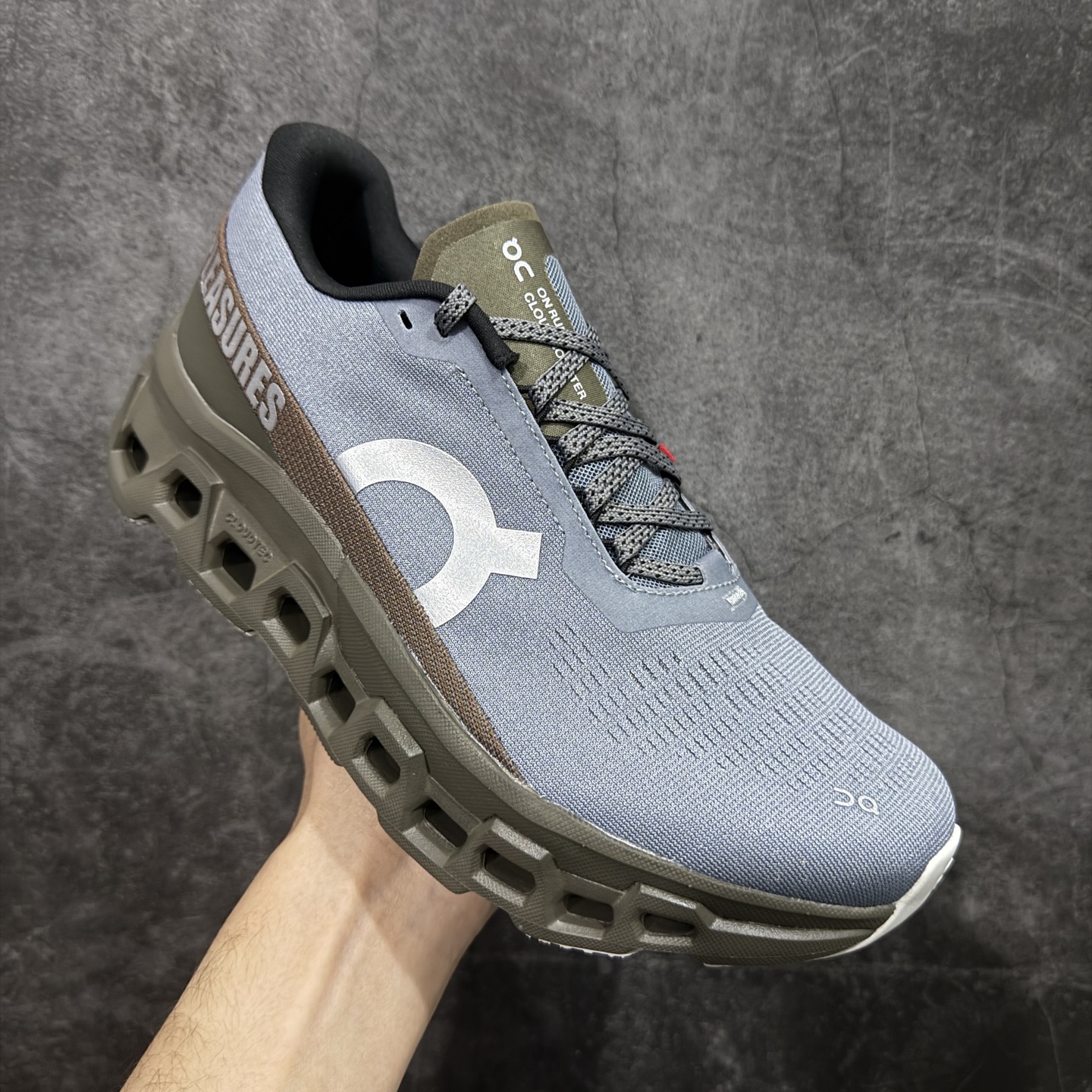 On昂跑 Cloudmonster 2 小怪兽2代 舒适百搭减震防滑耐磨透气 训练跑步鞋 新品出货上架 