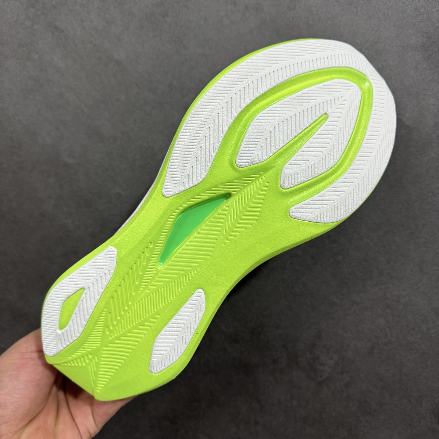 图片[9]-【公司级】ASICS SONICBLAST 亚瑟士 轻量透气缓震休闲低帮系带运动跑步鞋 货号：1011C083-300 尺码：39-45 编码：AMB230240-选品中心