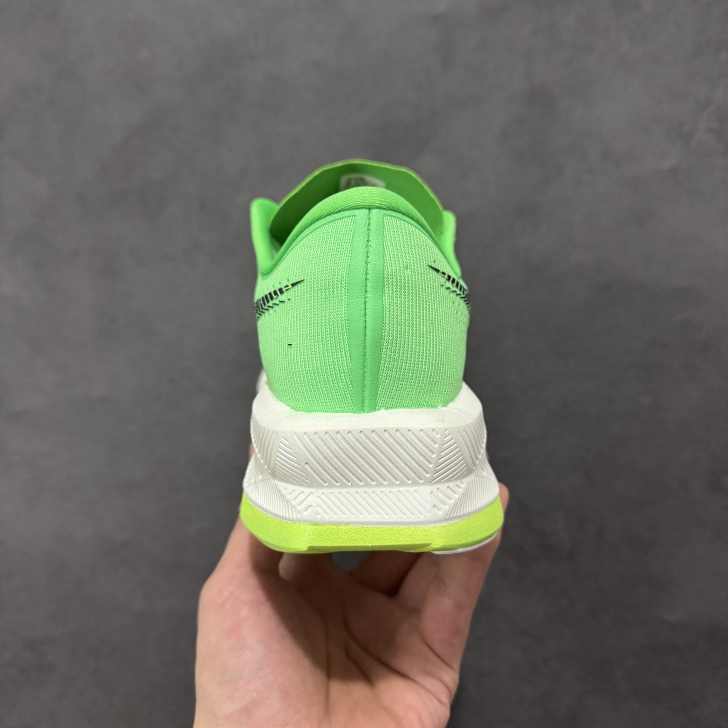 图片[4]-【公司级】ASICS SONICBLAST 亚瑟士 轻量透气缓震休闲低帮系带运动跑步鞋 货号：1011C083-300 尺码：39-45 编码：AMB230240-选品中心