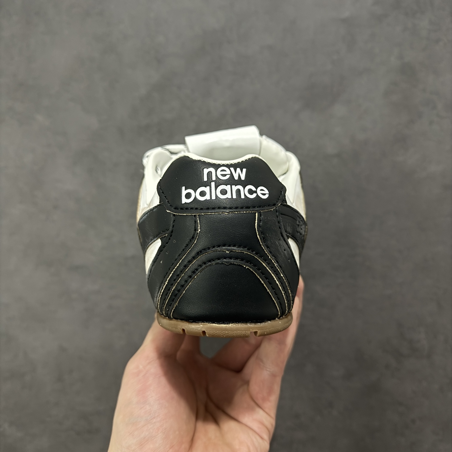 纯原级别 独立开发 MiuMiu Ｘ NB574 联名 市场唯一原鞋打板开模 区分市面其他版本 原材料定