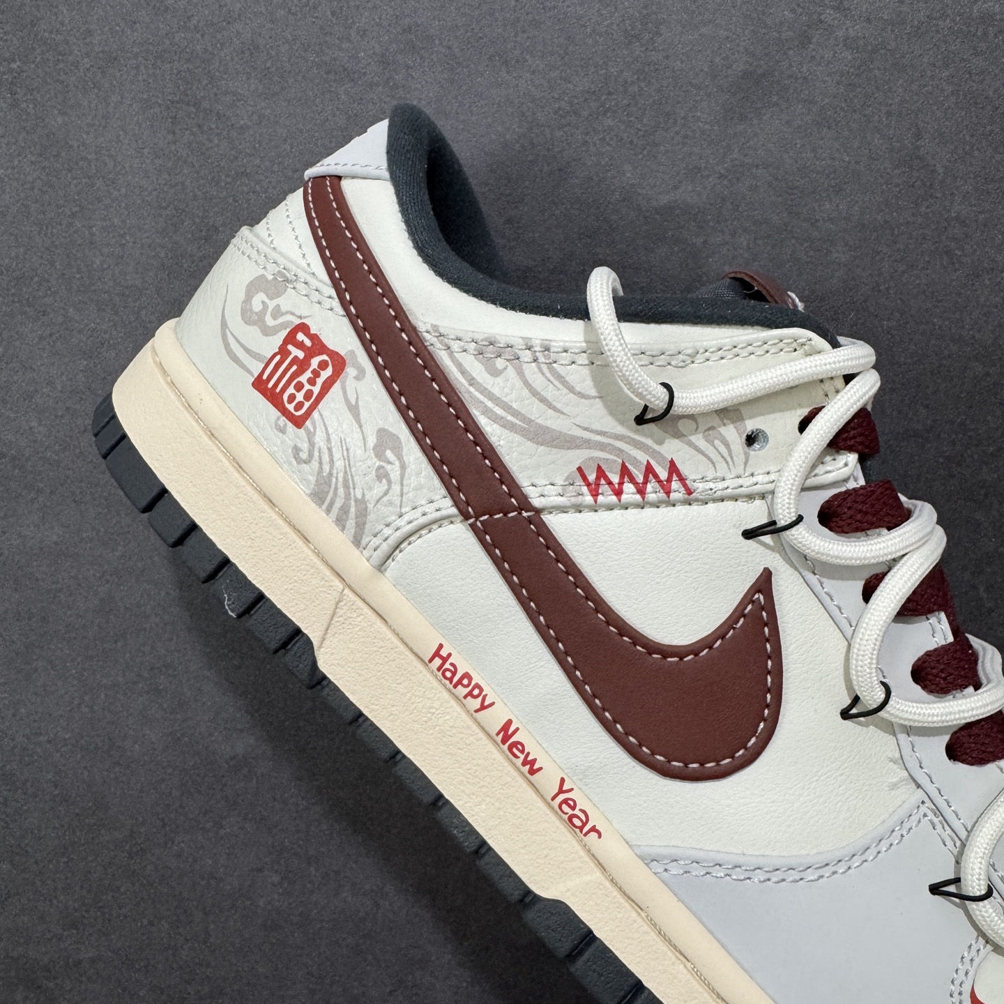 图片[6]-【YC版】Nike SB Dunk Low 绑带 低帮休闲板鞋 IM6670-202 午马纳福  #定制鞋盒 超高清洁度 皮料切割干净无任何毛边 细节完美   尺码：40 40.5 41 42 42.5 43 44 44.5 45 46 编码：HXSB330340-选品中心