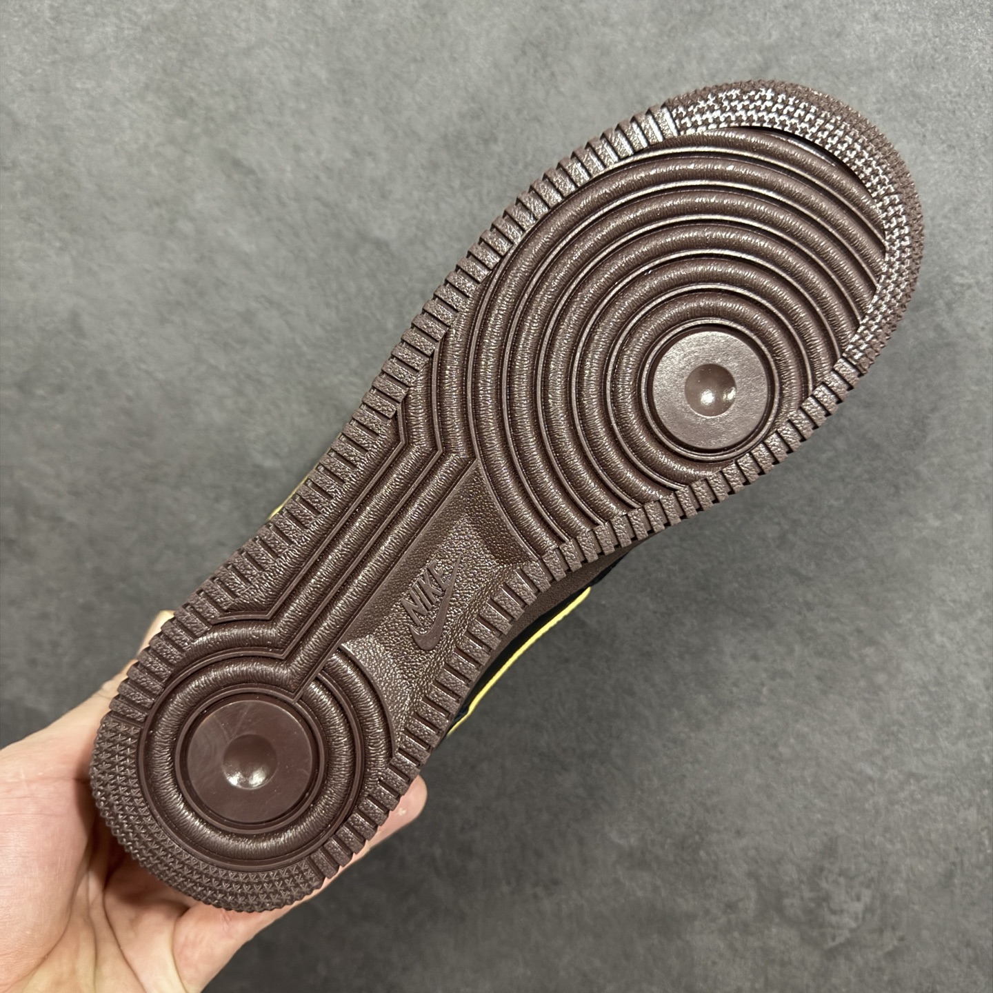 NIke Air Force 1 '07 Low “马年限定--玄黑赤金” 空军一号低帮 运动鞋 休闲鞋