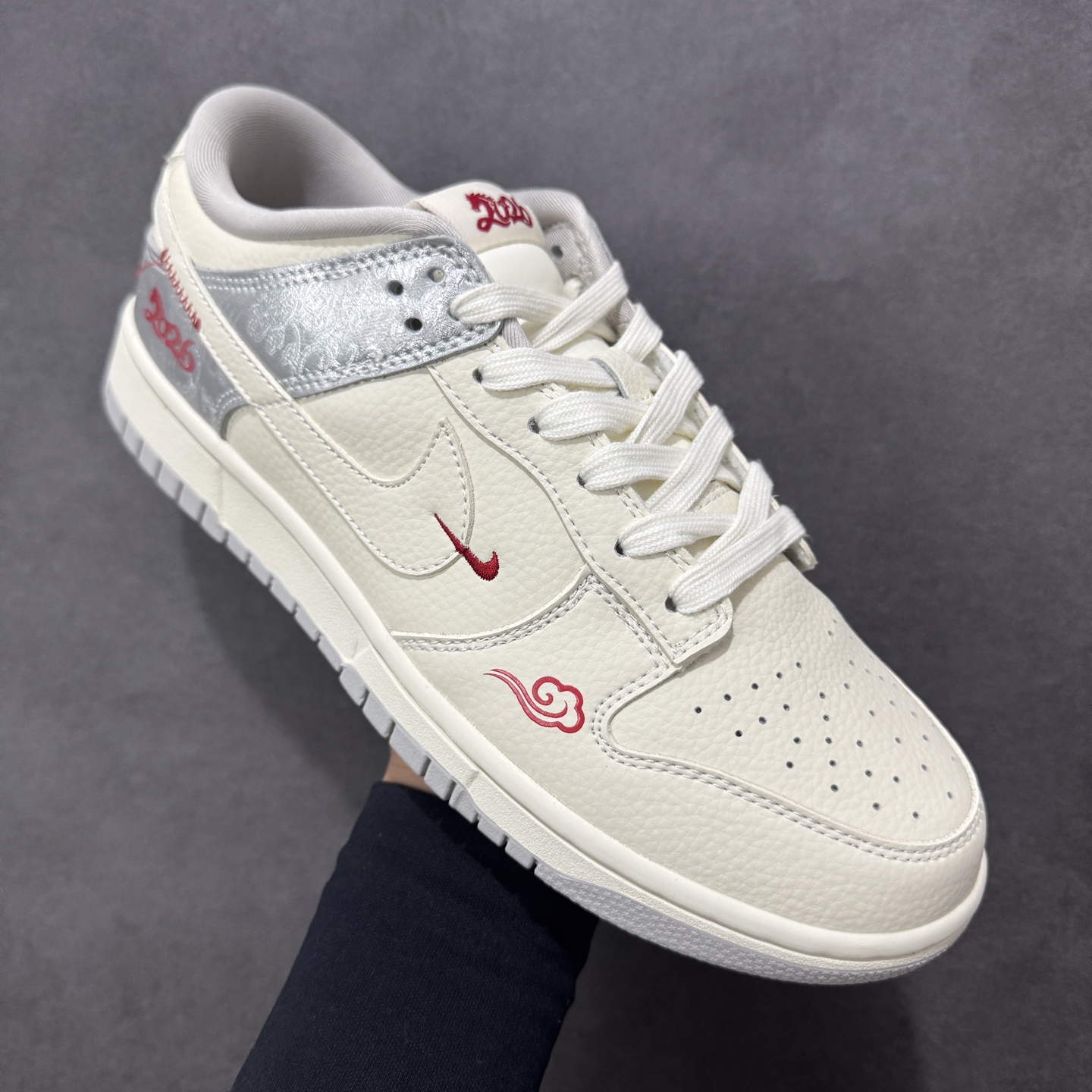 Nike SB Dunk Low“ 马年限定------白银中国风” 高端定制 低帮休闲板鞋 定制鞋盒 