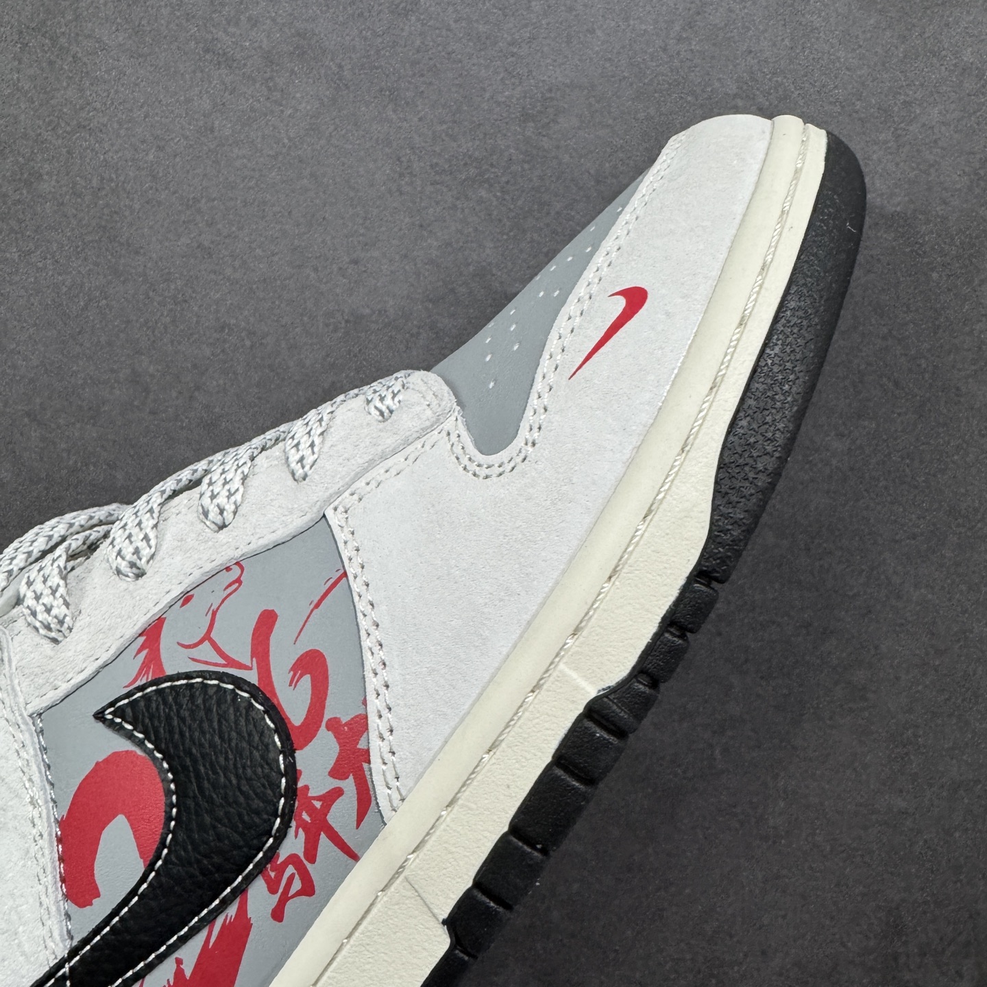 Nike SB Dunk Low“ 马年限定—NIKE马年大吉” 周年高端定制 低帮休闲板鞋 定制鞋盒 