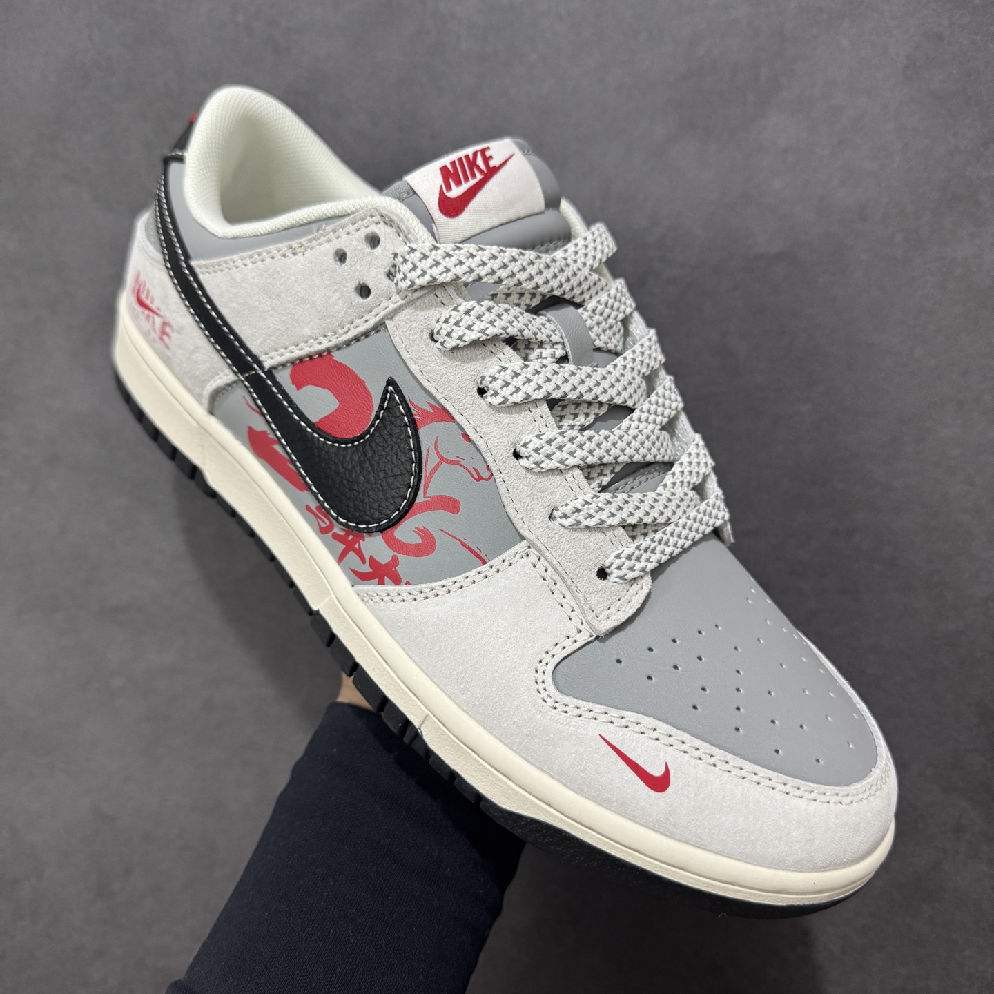 Nike SB Dunk Low“ 马年限定—NIKE马年大吉” 周年高端定制 低帮休闲板鞋 定制鞋盒 