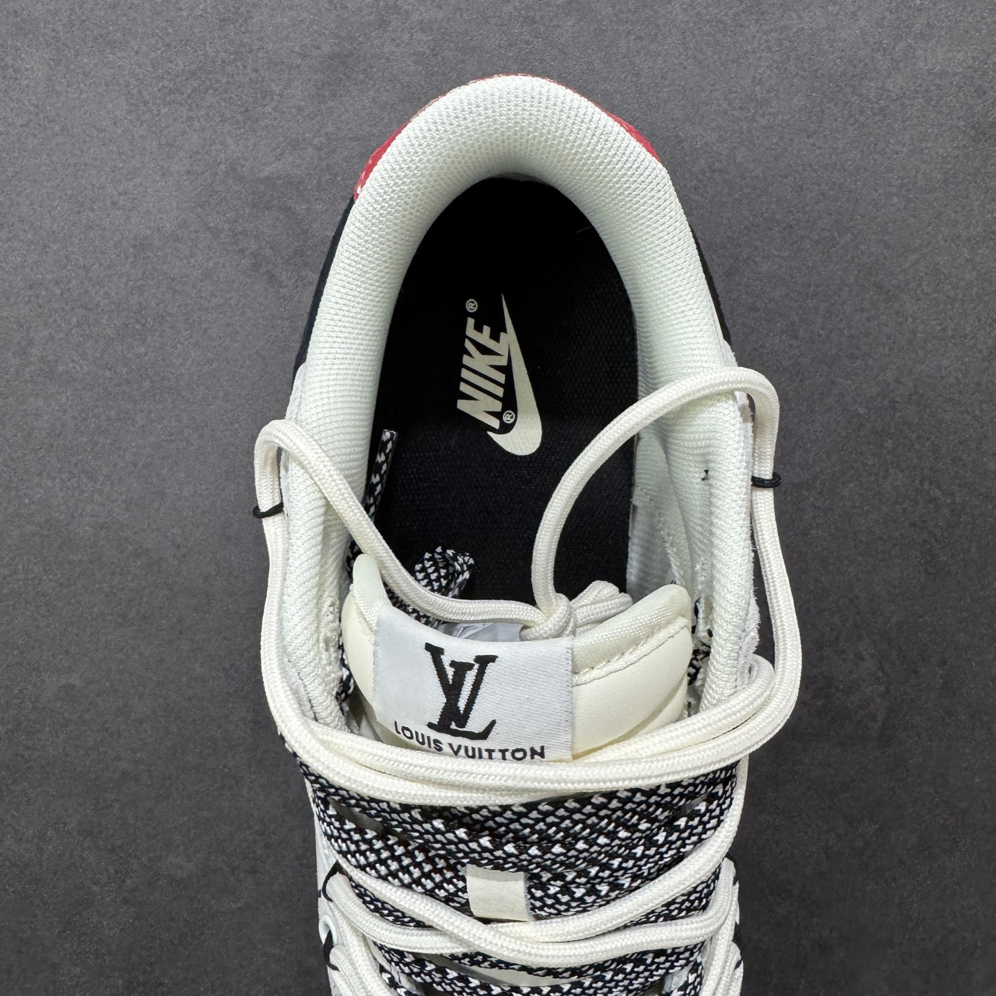 图片[7]-【定制版】Nike SB Dunk Low LV联名款 绑带 高端定制 低帮休闲板鞋  #定制鞋盒 大厂纯原品质出货 超高清洁度 皮料切割干净无任何毛边 细节完美 货号：CX5050-Y50  尺码：36 36.5 37.5 38 38.5 39 40 40.5 41 42 42.5 43 44 44.5 45-选品中心