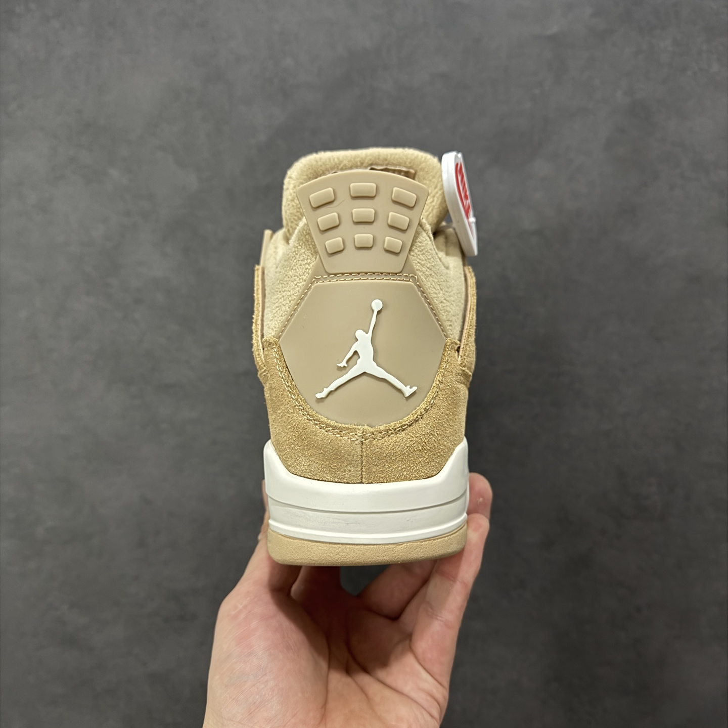 图片[4]-【公司级】Nike Air Jordan 4 Retro 耐克迈克尔·乔丹AJ4代中帮复古休闲运动文化篮球鞋 原厂材料TPU超Q弹网格材质 缜密拉帮及中底钢印细节 组合开窗式气垫大底 货号：HV0823-200 尺码：36 36.5 37.5 38 38.5 39 40 40.5 41 42 42.5 43 44 45 46 47 编码：XSB290300-选品中心