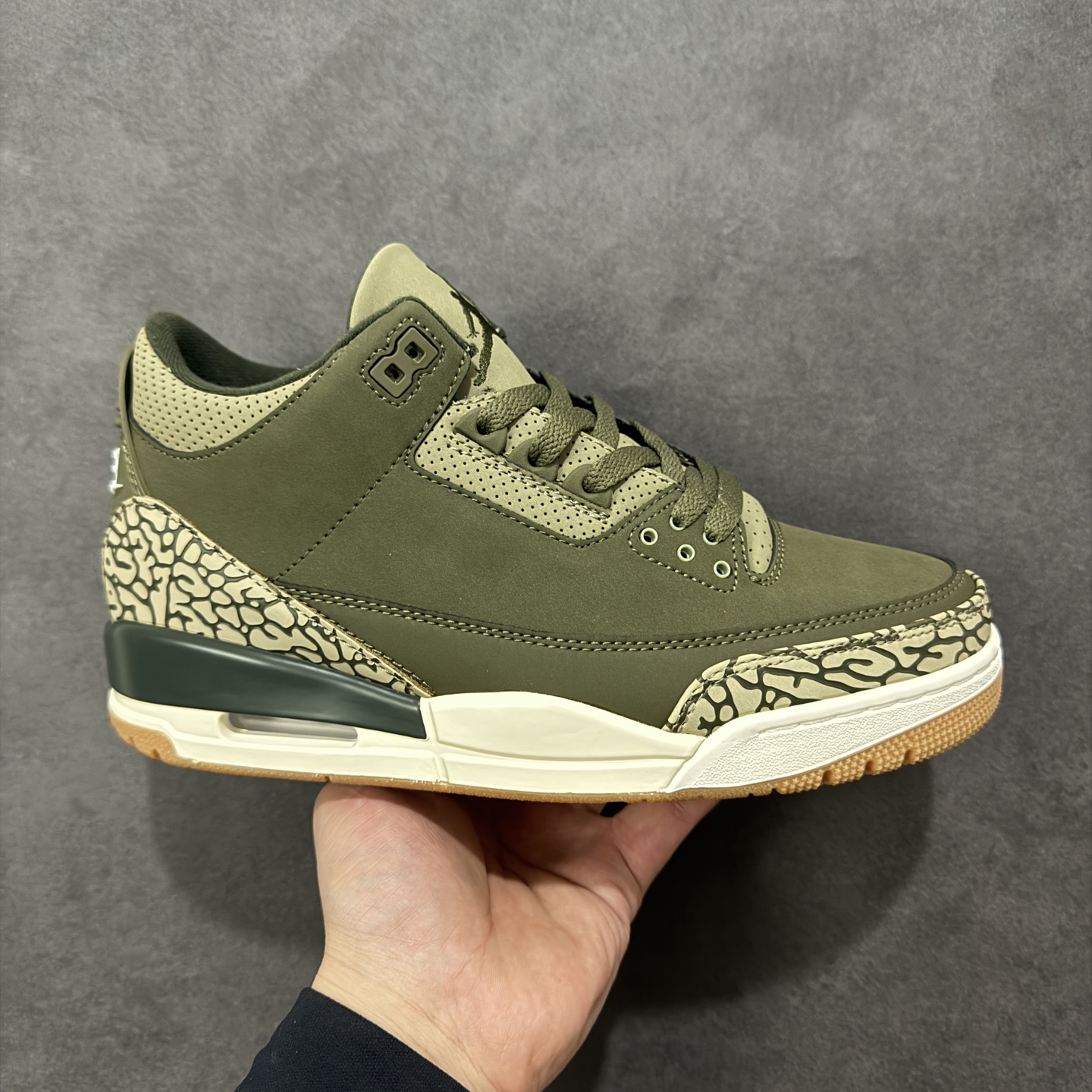 【TNT版本】AJ3 Jordan Air Jordan 3 Retro 复刻纯原大厂出品 莞产纯原出品原装进口皮料 正确荔枝纹路 经典复刻 完美爆裂 正确卡色大底 客供原厂磨具 完美鞋型 鞋舌飞人刺绣精细 欢迎对比\