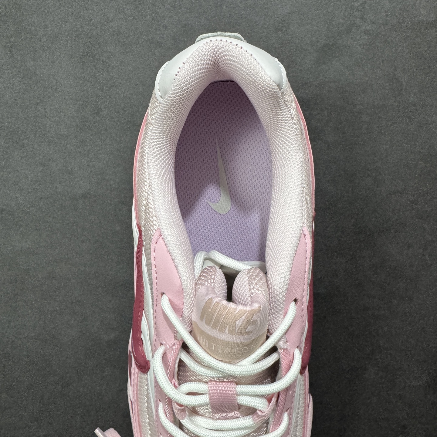 图片[7]-【公司级】NK Initiator 创始者系列 复古运动舒适网布休闲跑步鞋 Ins爆火全新韩系古着风 回味经典 采用透气网眼鞋面和支撑覆盖层 自然运动设计的Phlyon中底用于缓冲 BRS 1000碳橡胶外底具有轻质柔韧性 牵引力和耐用性 货号：IB4339-022 尺码：36 36.5 37.5 38 38.5 39 40 40.5 41 编码：LDSB220230-选品中心