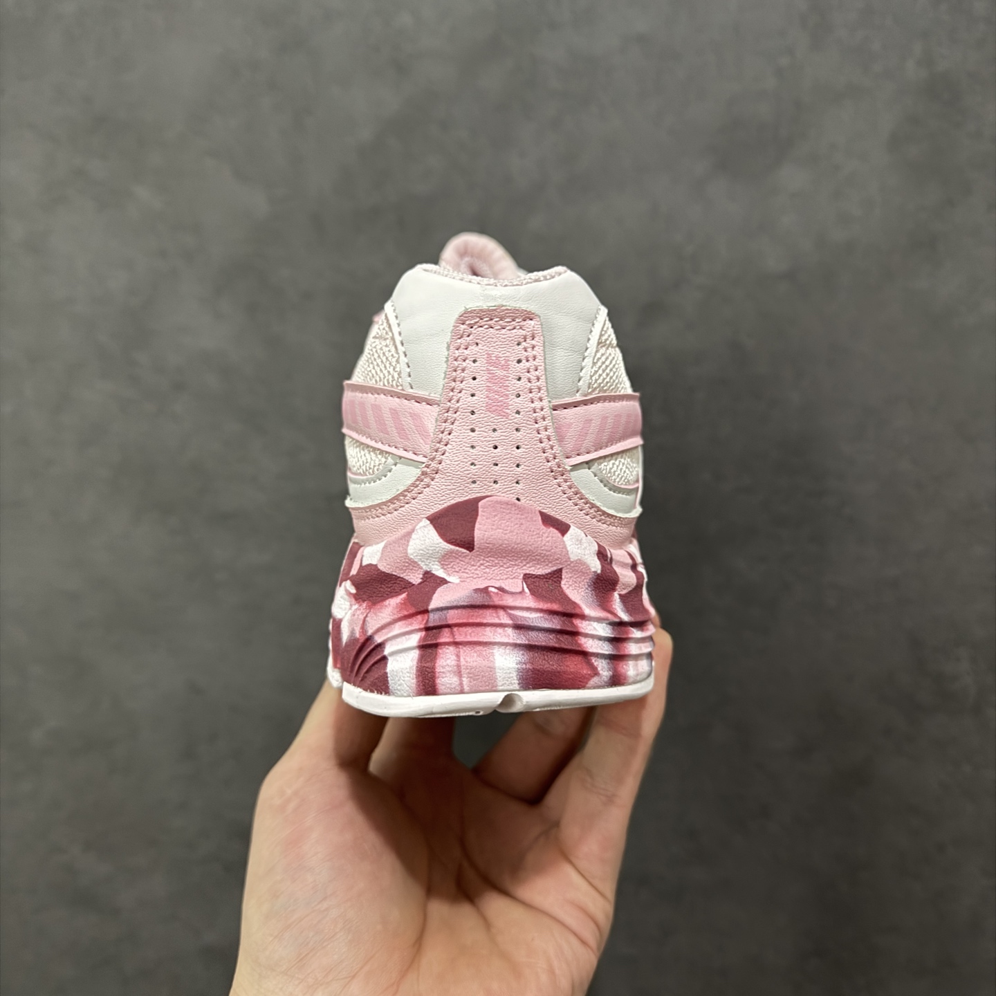 图片[4]-【公司级】NK Initiator 创始者系列 复古运动舒适网布休闲跑步鞋 Ins爆火全新韩系古着风 回味经典 采用透气网眼鞋面和支撑覆盖层 自然运动设计的Phlyon中底用于缓冲 BRS 1000碳橡胶外底具有轻质柔韧性 牵引力和耐用性 货号：IB4339-022 尺码：36 36.5 37.5 38 38.5 39 40 40.5 41 编码：LDSB220230-选品中心