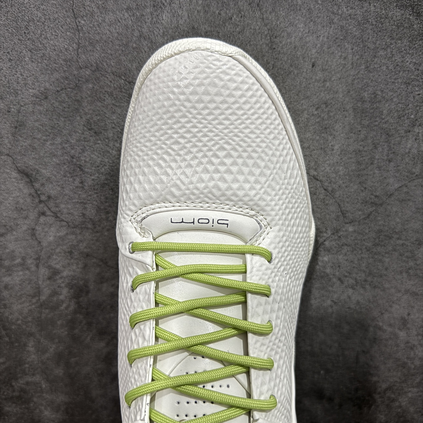 图片[5]-【顶级版】Ecco 爱步 健步探索系列 BIOM防滑真皮运动鞋 牛皮鞋面 纹理自然 柔韧耐穿 直接注塑工艺连接鞋面与鞋底 一体成型 合脚耐穿 橡胶外底 适应多种地形 防滑耐磨 强劲抓地 BIOM核心自然律动科技 符合人体工学 长效缓震 能量回弹 踏风前行 自然律动 裸足科技 尺码：39-44-选品中心