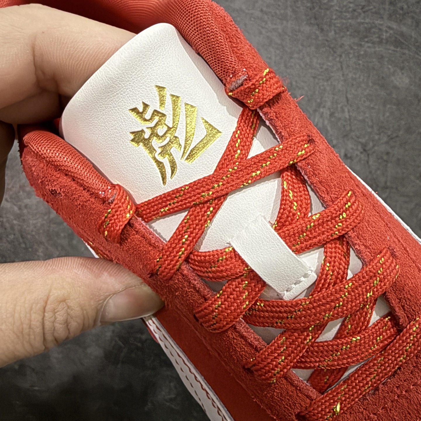 图片[6]-【纯原神版】彪马 PUMA Speedcat OG 舒适运动 防滑轻便 低帮 生活休闲鞋 男女款运动休闲鞋 马年限定 纯原出货 区别此前市场所有版本 真正高品质 原材料翻毛皮 正确烫金 完美版型 清洁度到位 零售必推品质 达人推荐新品 货号：408848 01 尺码：35 36 36.5 37 38 38.5 39 40 40.5 41 42 42.5 43 44 45-选品中心