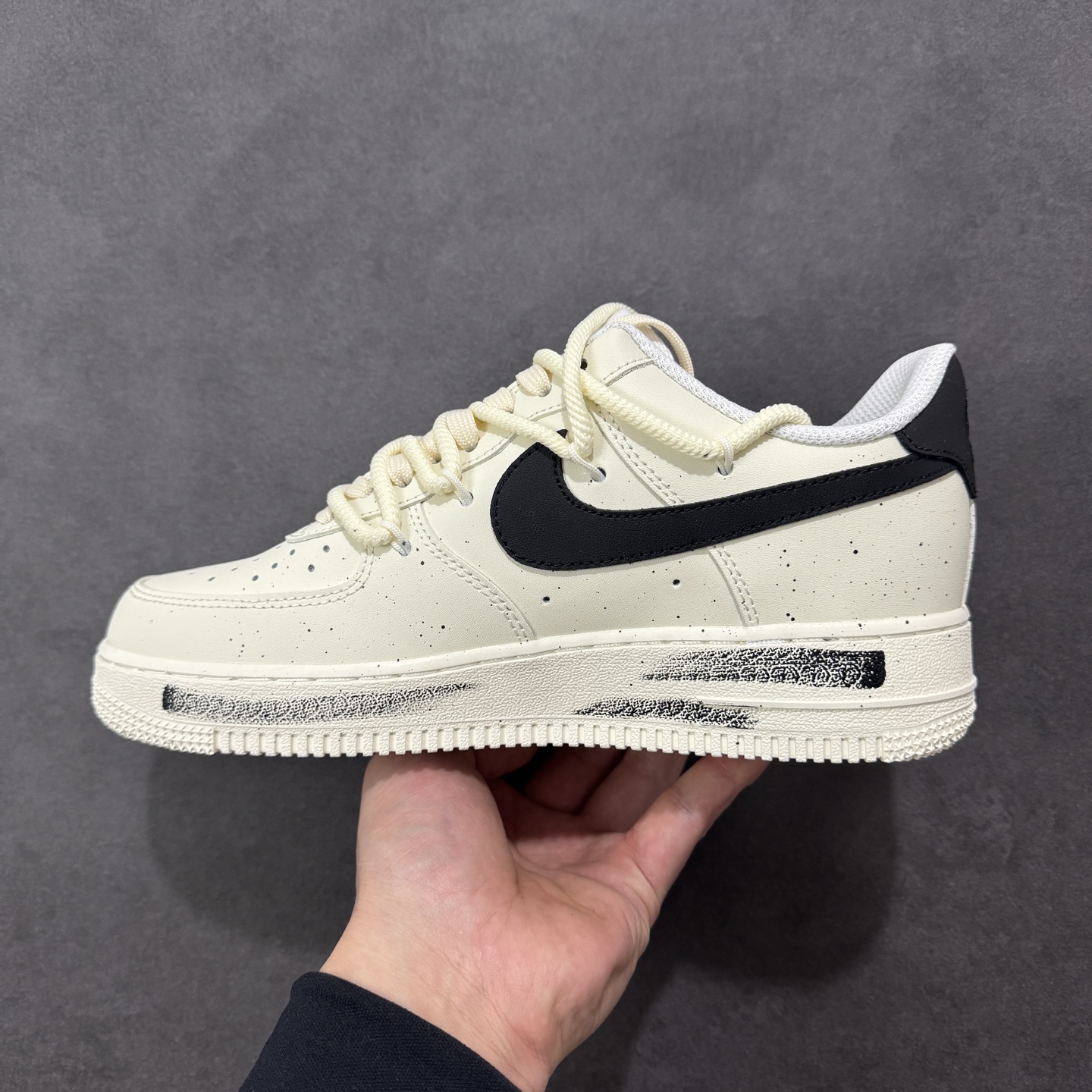 图片[2]-【定制版】Nike Air Force 1\’07 Low 二次元主题 空军一号低帮休闲板鞋  #定制皮料 原厂3D打印 定制鞋盒 原楦原纸板 纯正空军版型 内置全掌气垫 货号：ZH0316-159  尺码：36 36.5 37.5 38 38.5 39 40 40.5 41 42 42.5 43 44 44.5 45-选品中心