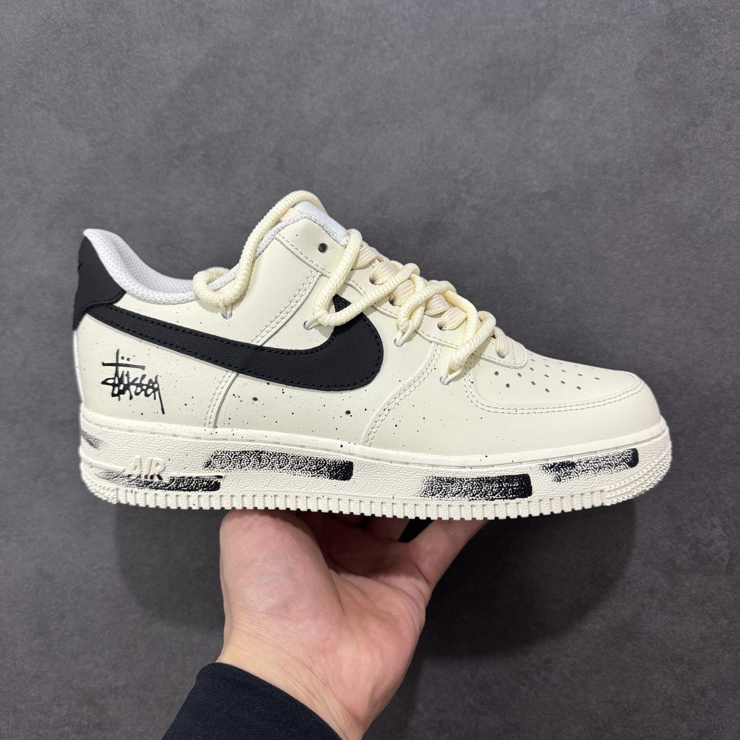 【定制版】Nike Air Force 1\'07 Low 二次元主题 空军一号低帮休闲板鞋  #定制皮料 原厂3D打印 定制鞋盒 原楦原纸板 纯正空军版型 内置全掌气垫 货号：ZH0316-159  尺码：36 36.5 37.5 38 38.5 39 40 40.5 41 42 42.5 43 44 44.5 45-选品中心