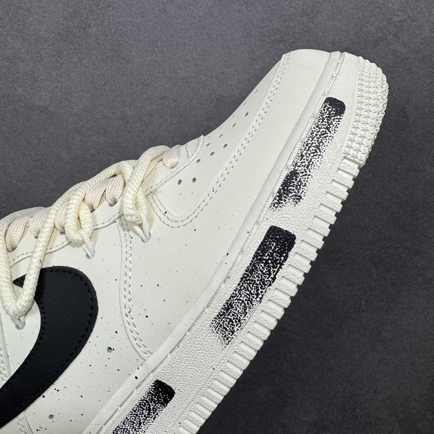 图片[5]-【定制版】Nike Air Force 1\’07 Low 二次元主题 空军一号低帮休闲板鞋  #定制皮料 原厂3D打印 定制鞋盒 原楦原纸板 纯正空军版型 内置全掌气垫 货号：ZH0316-159  尺码：36 36.5 37.5 38 38.5 39 40 40.5 41 42 42.5 43 44 44.5 45-选品中心