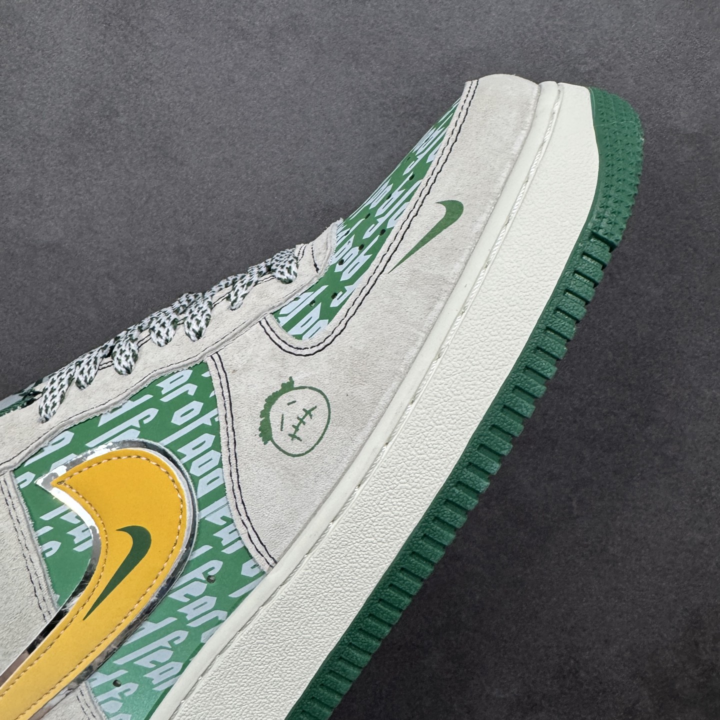 图片[5]-【定制版】Nike Air Force 1\’07 Low 灰绿撞色 空军一号低帮休闲板鞋  #定制皮料 定制鞋盒 原楦原纸板 纯正空军版型 内置全掌气垫 货号：SY1388-025  尺码：36 36.5 37.5 38 38.5 39 40 40.5 41 42 42.5 43 44 44.5 45-选品中心