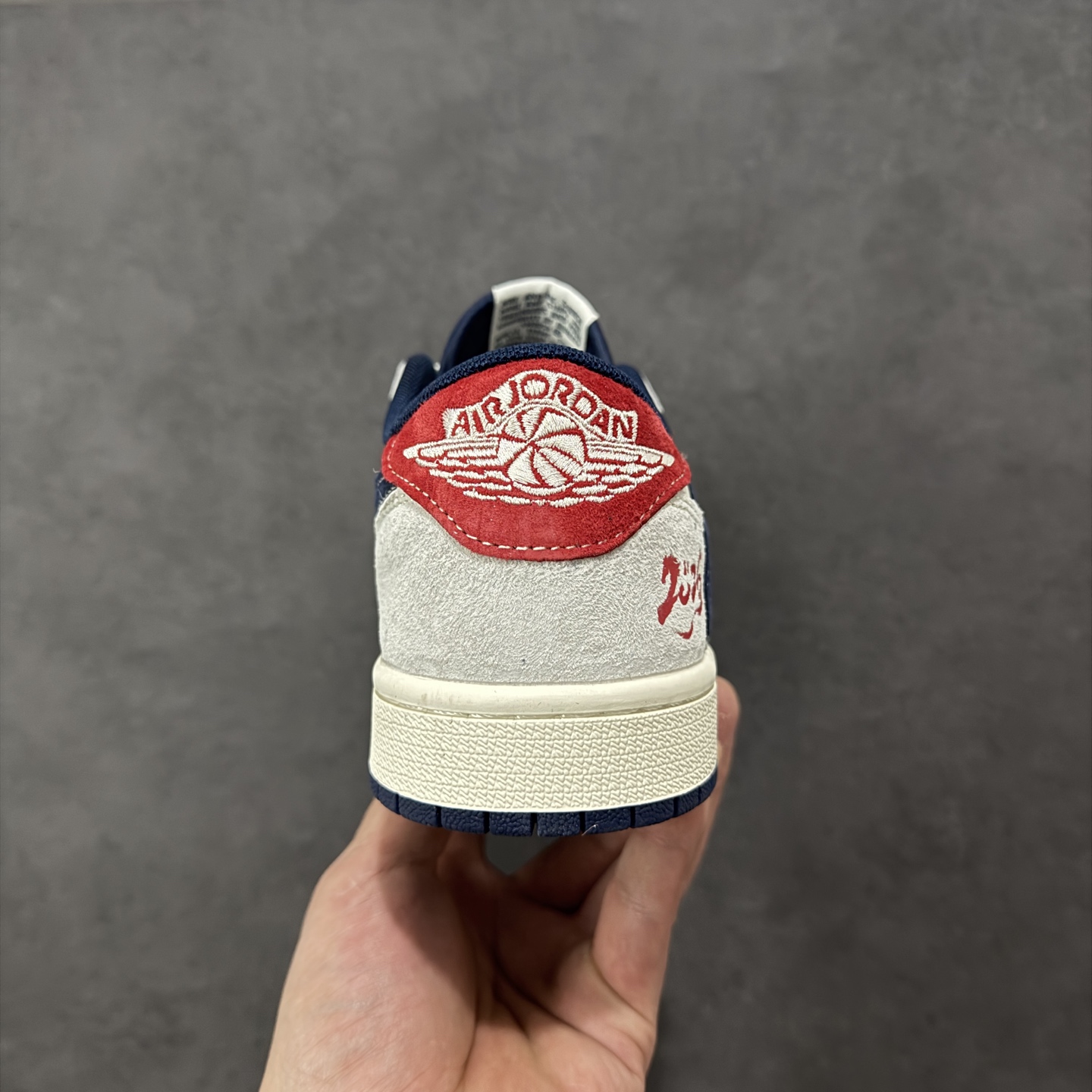 图片[4]-【定制版】Air Jordan 1 Low AJ1 乔1马年限定 高端定制 低帮复古篮球鞋 YX5066-414  #定制鞋盒 大厂纯原品质出货 超高清洁度 皮料切割干净无任何毛边 细节完美  尺码：36 36.5 37.5 38 38.5 39 40 40.5 41 42 42.5 43 44 44.5 45 编码：HXSB330340-选品中心