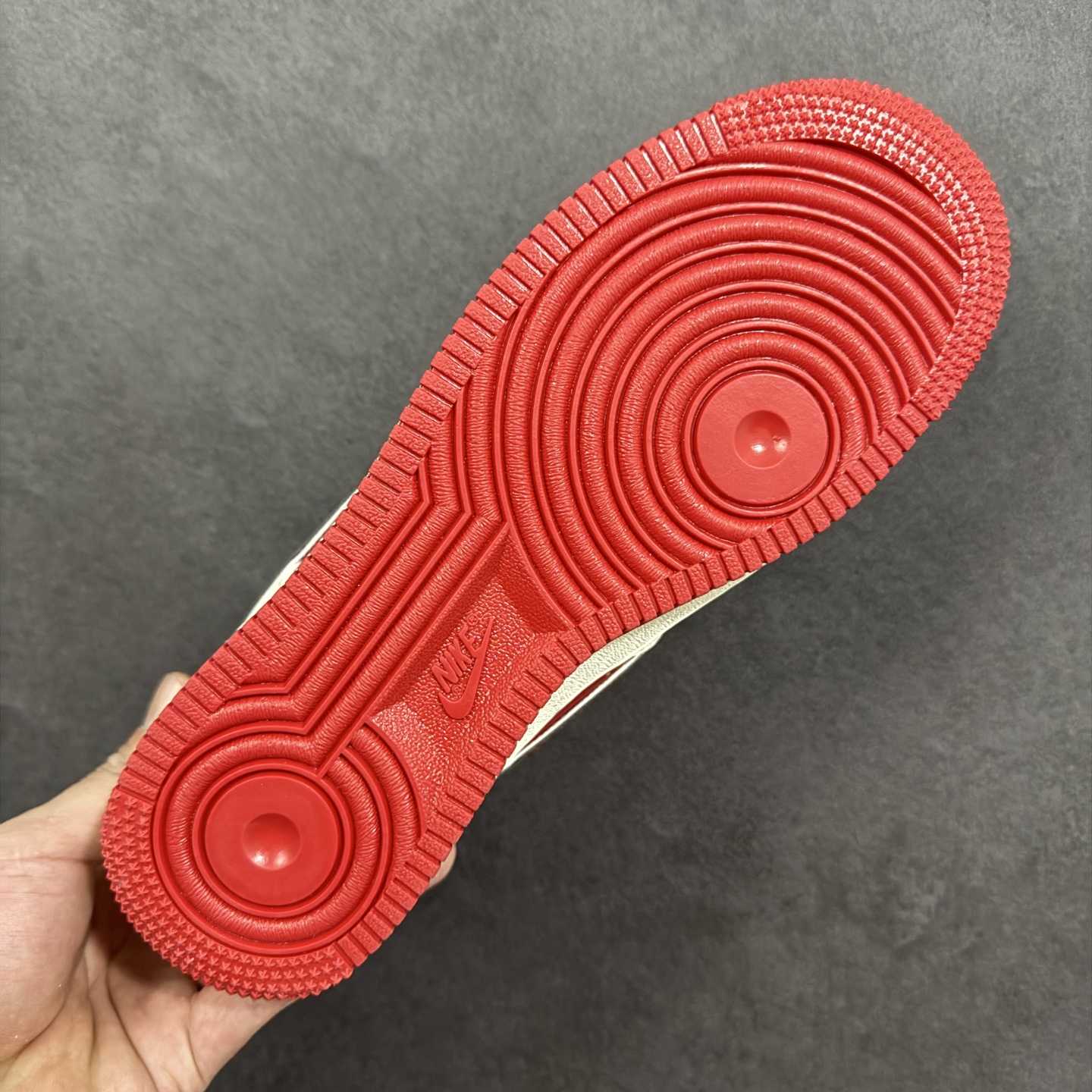 图片[9]-【定制版】Nike Air Force 1\’07 Low 马年限定 联名 空军一号低帮休闲板鞋  #原楦头原纸板 原装鞋盒 定制五金配件 内置全掌气垫 原厂鞋底 货号：QY6878-604  尺码：36 36.5 37.5 38 38.5 39 40 40.5 41 42 42.5 43 44 44.5 45-选品中心