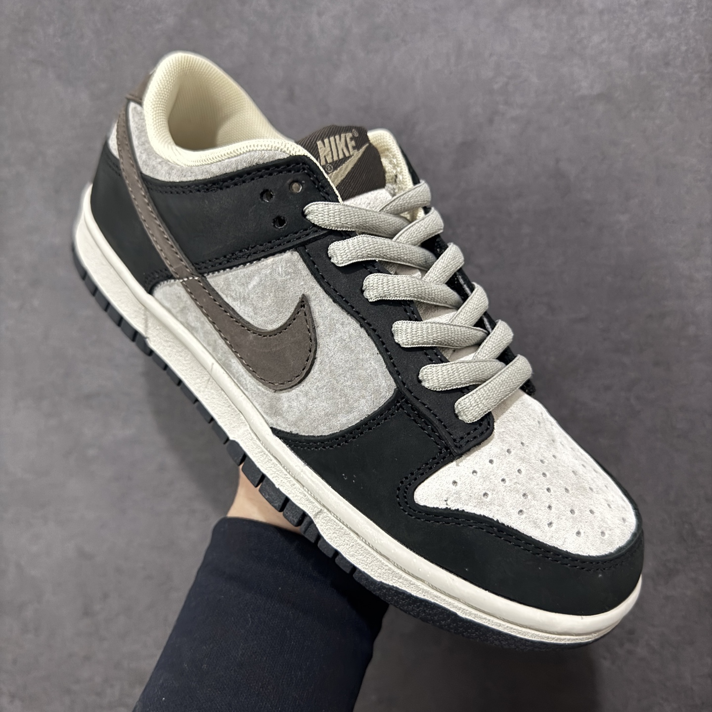 图片[3]-特价【GQ福利】纯原Nike Dunk 大友克洋 全套原楦原模倾力打造完美版型 独家原厂航空铝磨具打磨大底 鞋头坡度极致还原 无解鞋型 原盒原配 圈内天花板工艺 原厂冲刀 超高清洁度 全鞋零毛边皮料切割 货号：LF0039-003 尺码：36 36.5 37.5 38 38.5 39 40 40.5 41 42 42.5 43 44 44.5 45 编码：GQB200210-选品中心