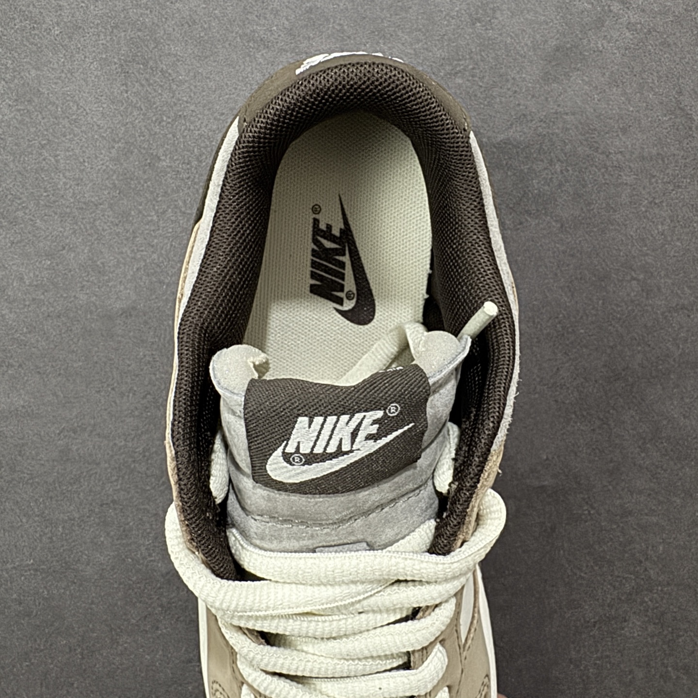 图片[7]-特价【GQ福利】纯原Nike Dunk 大友克洋 全套原楦原模倾力打造完美版型 独家原厂航空铝磨具打磨大底 鞋头坡度极致还原 无解鞋型 原盒原配 圈内天花板工艺 原厂冲刀 超高清洁度 全鞋零毛边皮料切割 货号：LF0039-002 尺码：36 36.5 37.5 38 38.5 39 40 40.5 41 42 42.5 43 44 44.5 45 编码：GQB200210-选品中心