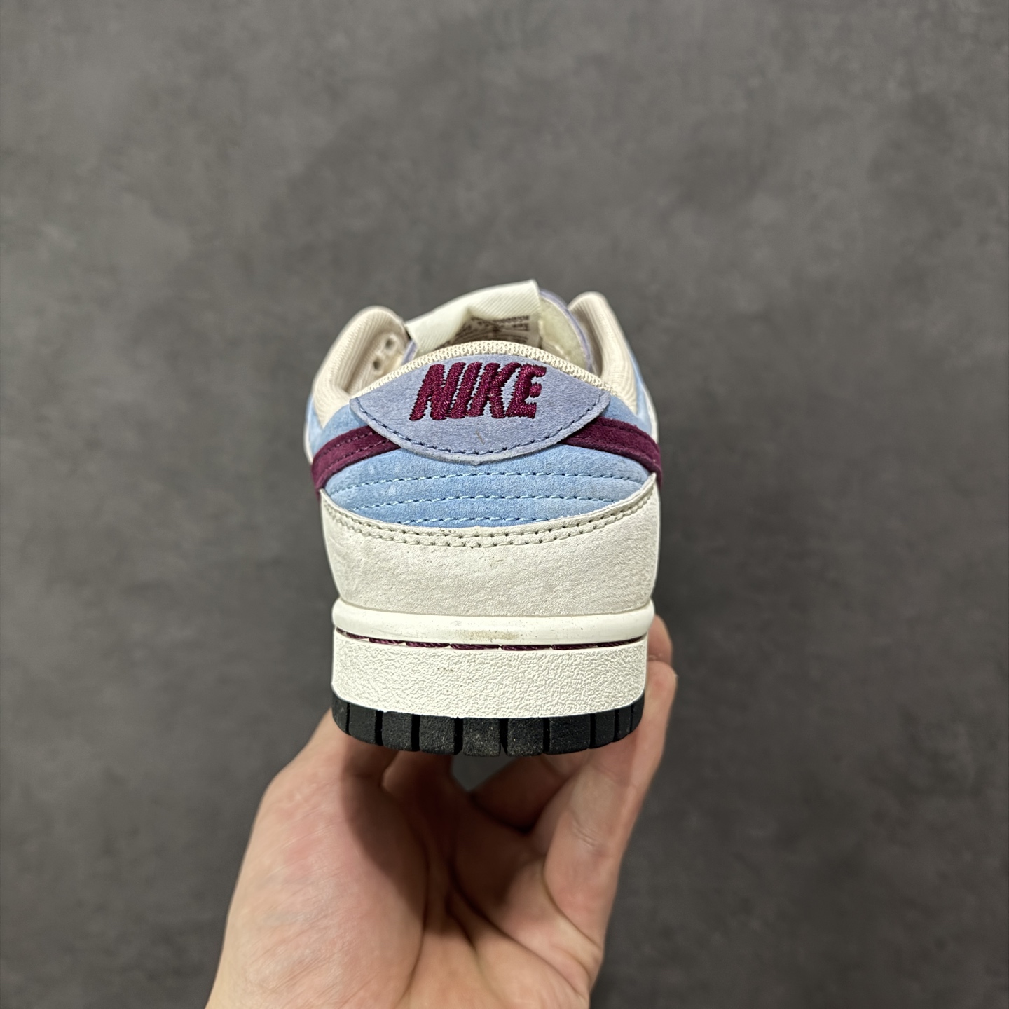 图片[4]-特价【GQ福利】纯原Nike Dunk 大友克洋 全套原楦原模倾力打造完美版型 独家原厂航空铝磨具打磨大底 鞋头坡度极致还原 无解鞋型 原盒原配 圈内天花板工艺 原厂冲刀 超高清洁度 全鞋零毛边皮料切割 货号：LF0039-005 尺码：36 36.5 37.5 38 38.5 39 40 40.5 41 42 42.5 43 44 44.5 45 编码：GQB200210-选品中心