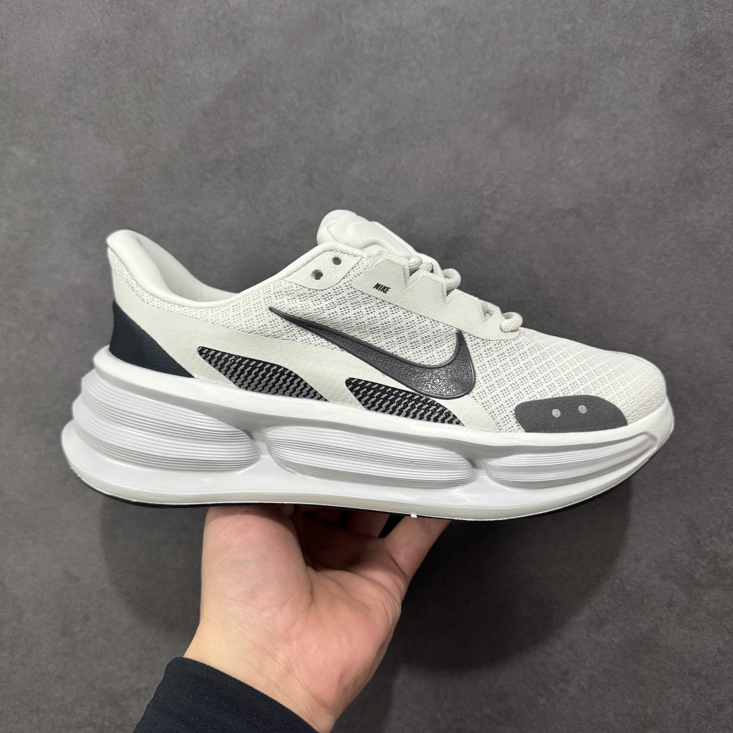 【公司级】Nike Comfort Ride EasyOn Access 耐克 舒适贴合 透气支撑跑步鞋 货号：IF4997-008 尺码：36 36.5 37.5 38 38.5 39 40 40.5 41 42 42.5 43 44 45 编码：LDSB220230-选品中心