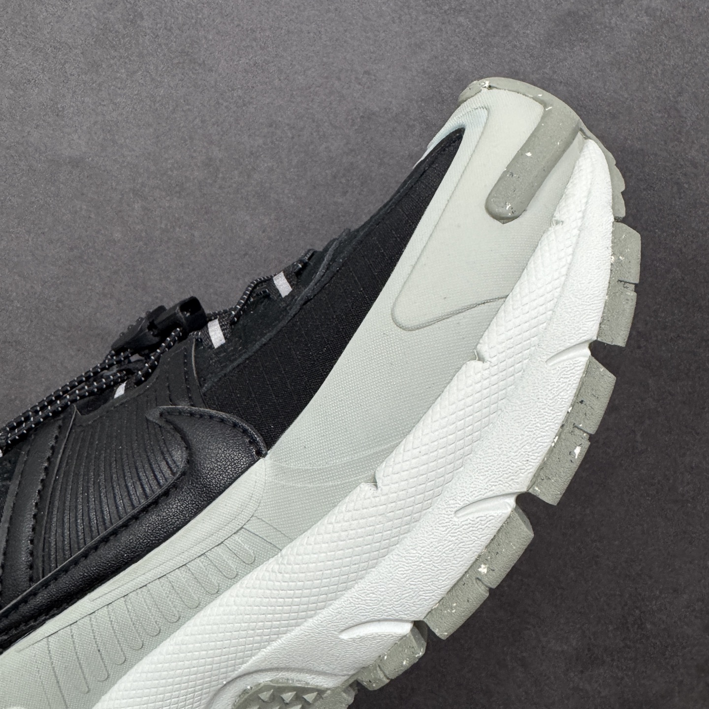 图片[5]-【公司级】Nike Zoom Vomero Roam 耐克 复古休闲运动慢跑鞋 货号：FV2295-001 尺码：36 36.5 37.5 38 38.5 39 40 40.5 41 42 42.5 43 44 45 编码：LDSB240250-选品中心