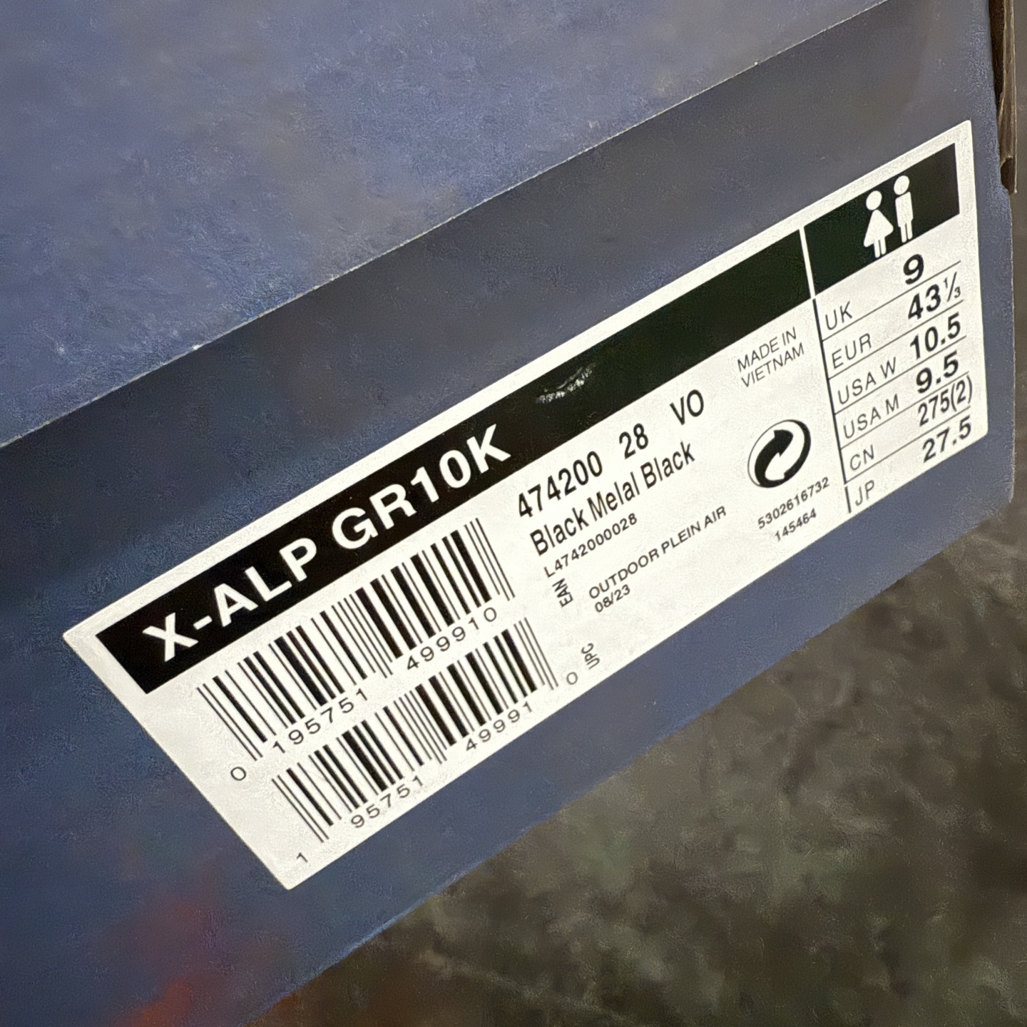 图片[8]-【巅峰版】SALOMON萨洛蒙 X-ALP ESILL GR10K 舒适百搭 防滑 低帮 户外功能鞋 男女同款 黑银色 劳保鞋 474200-20  鞋面采用SENSIFIT贴合技术 全方位贴合包裹脚型 鞋跟部鞋底牵引设计 提供强大的抓地性能 更适应野外崎岖不平的道路 其3D ADVANCED CHASSIS底盘 材料轻量大化 钉齿设计更具稳定性、防护性 鞋底易磨损区运用CONTAGRIP高耐磨材料 应对城市硬质路面长距离跑考验  尺码：36 36.5 37 38 38.5 39 40 40.5 41 42 42.5 43 44 44.5 45-选品中心