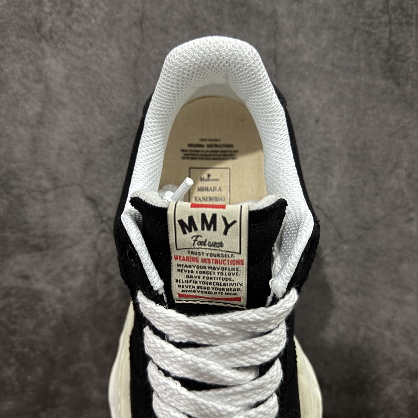 图片[8]-【纯原版】三原康裕品牌 MMY/Maison MIHARA YASUHIRO 变形溶解雪糕底低帮溶解鞋 全硫化溶解工艺 东莞原产 原楦原纸版开发 全新开发 双模一次发泡点位气孔EVA中底 底部嵌入组合RB橡胶耐磨大底 采用全粒面头层皮革鞋面材质 正确织麦及包装盒 清晰后跟电绣LOGO 🆚区别市面普通版本 尺码：35 36 37 38 39 40 41 42 43 44 正常尺码-选品中心