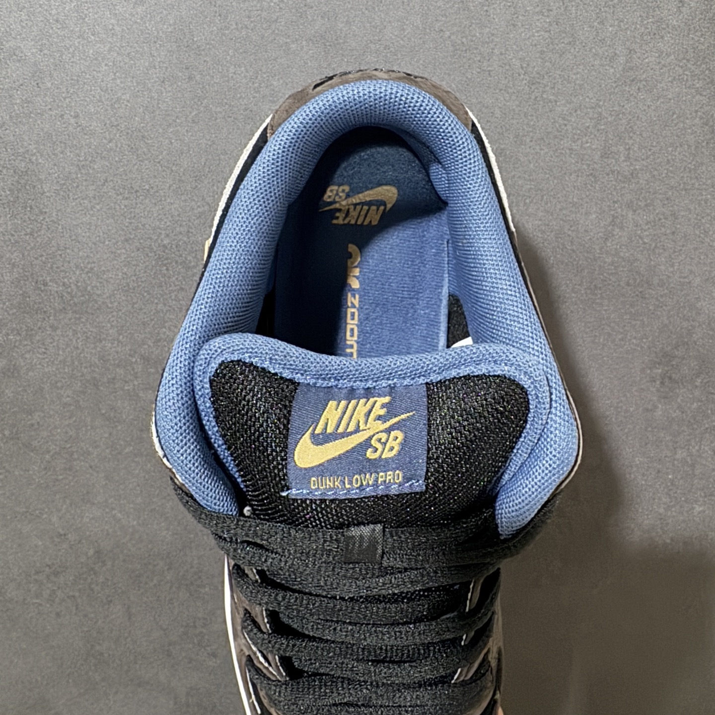 图片[6]-【公司级】Nike SB Dunk Low 棕白 低帮休闲板鞋 独家版型蒸餾加工帶來的是更好的视觉和脚感体验大厂纯原品质出货 清洁度 电绣工艺 皮料切割干净无任何毛边 细节完美 货号：HF3063-002 尺码：36-46-选品中心