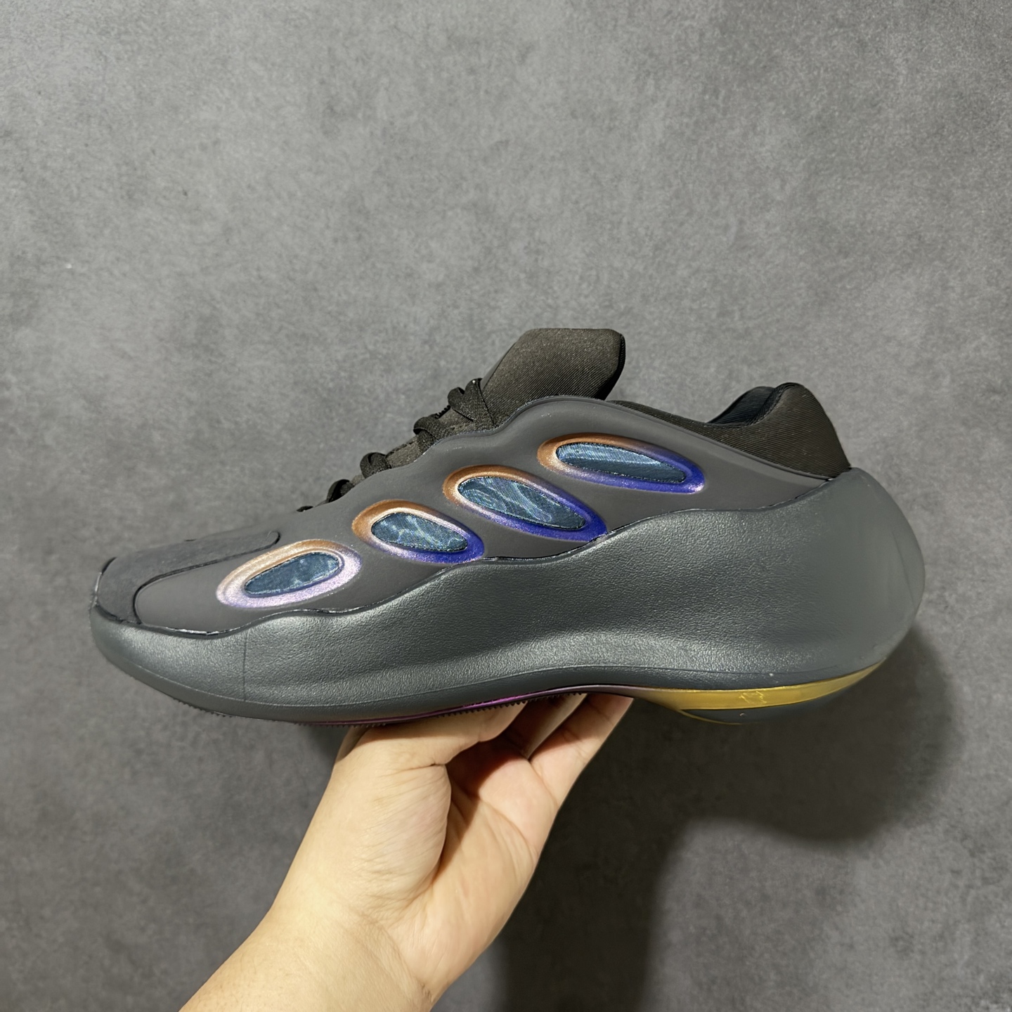 图片[2]-【公司级】adidas HYPERBOOST EDGE M 阿迪达斯 耐磨缓震 休闲运动跑鞋 货号：KH7689 尺码：36 36.5 37 38 38.5 39 40 40.5 41 42 42.5 43 44 45-选品中心