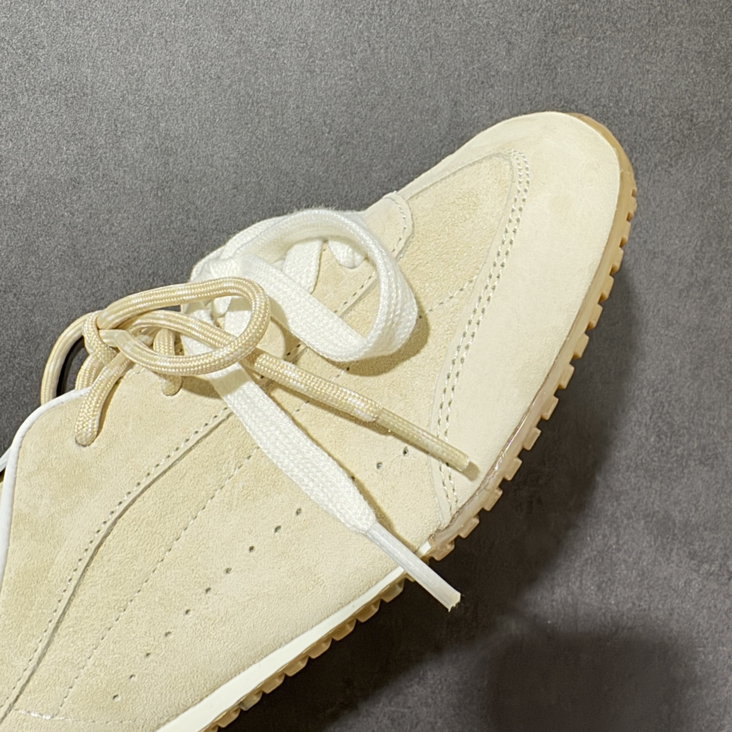 图片[8]-【公司级】Alo Sunset Sneaker 徳训生活休闲鞋 半拖 黑色 货号：A1004U  尺码：36 36.5 37 37.5 38 38.5 39 40 41 41.5 42 42.5 43 44 45-选品中心