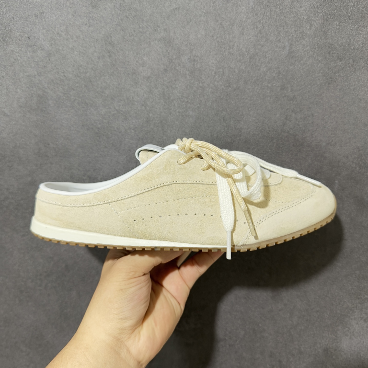 【公司级】Alo Sunset Sneaker 徳训生活休闲鞋 半拖 黑色 货号：A1004U  尺码：36 36.5 37 37.5 38 38.5 39 40 41 41.5 42 42.5 43 44 45-选品中心