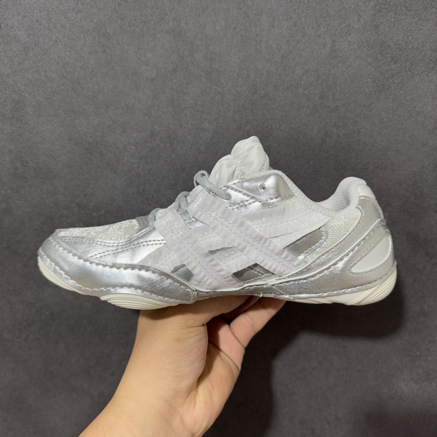 图片[2]-【原厂版】ASICS HYPERSYNC 薄底德训鞋 时尚经典透气包裹性轻便低帮生活休闲鞋男女同款 尺码：36 36.5 37.5 38 38.5 39 40 40.5 41 42 42.5 43 44 44.5 45 46 46.5 47-选品中心