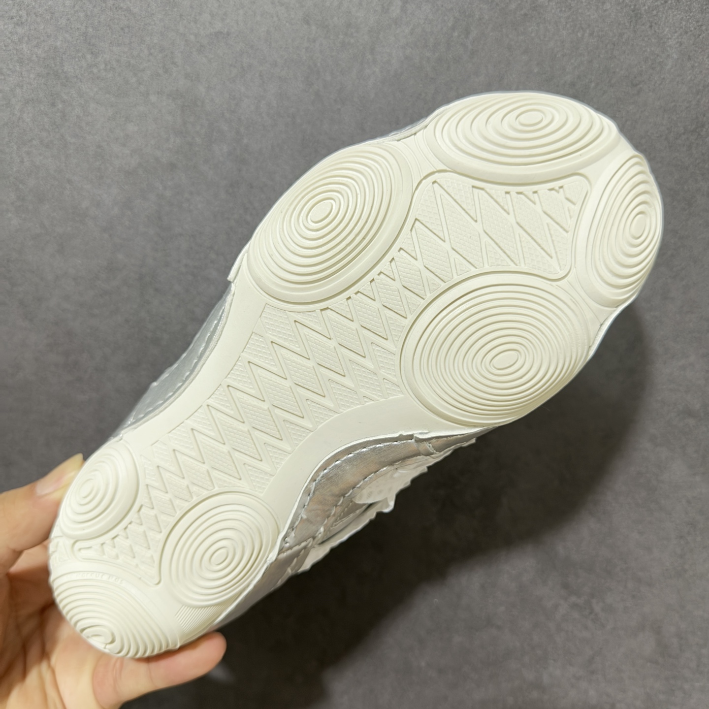 图片[9]-【原厂版】ASICS HYPERSYNC 薄底德训鞋 时尚经典透气包裹性轻便低帮生活休闲鞋男女同款 尺码：36 36.5 37.5 38 38.5 39 40 40.5 41 42 42.5 43 44 44.5 45 46 46.5 47-选品中心
